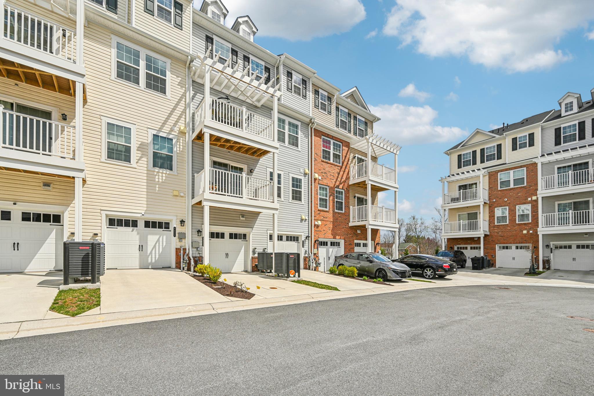 BALLARD GREEN - Residential