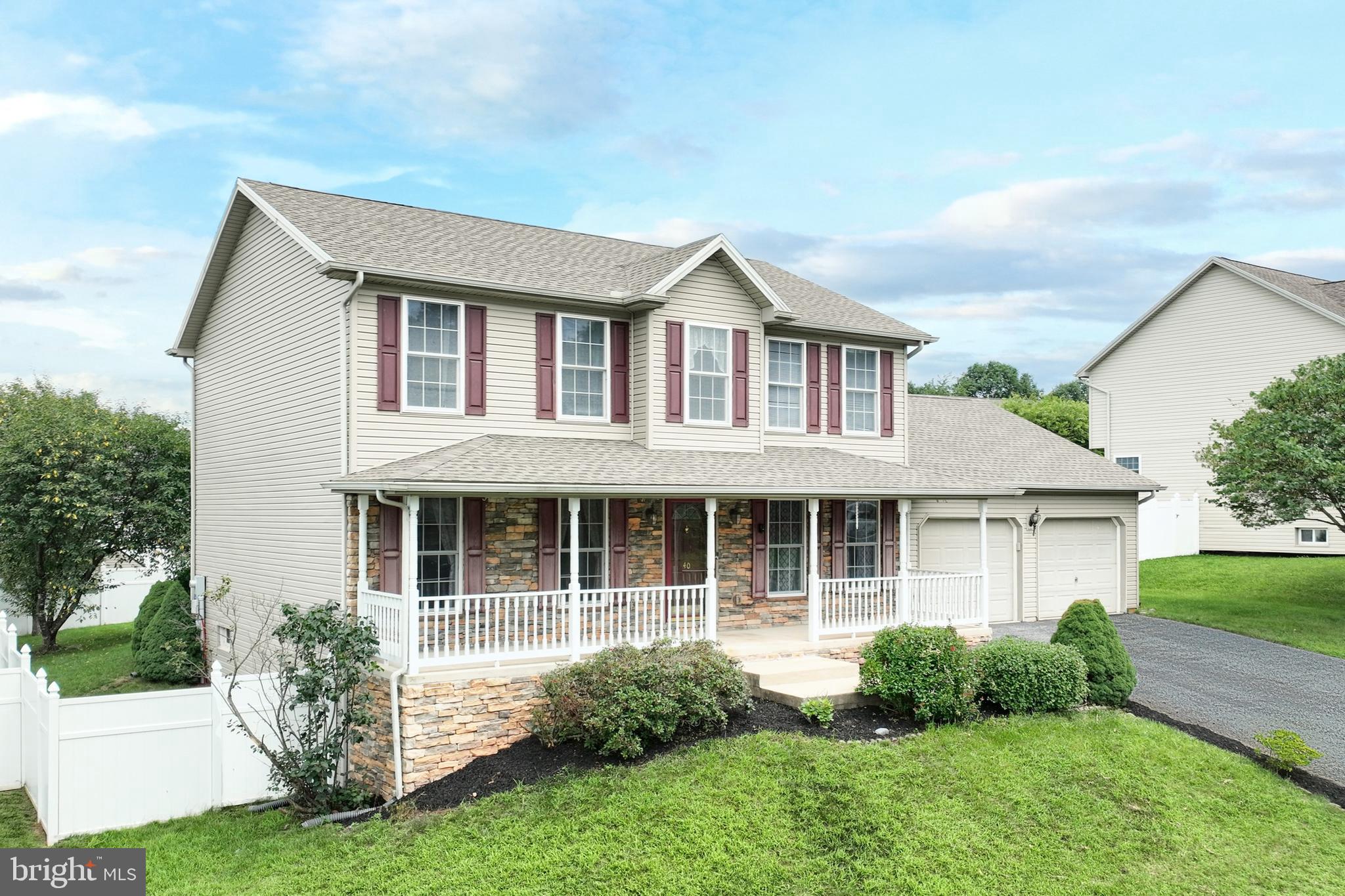 40 WINTERBERRY LANE