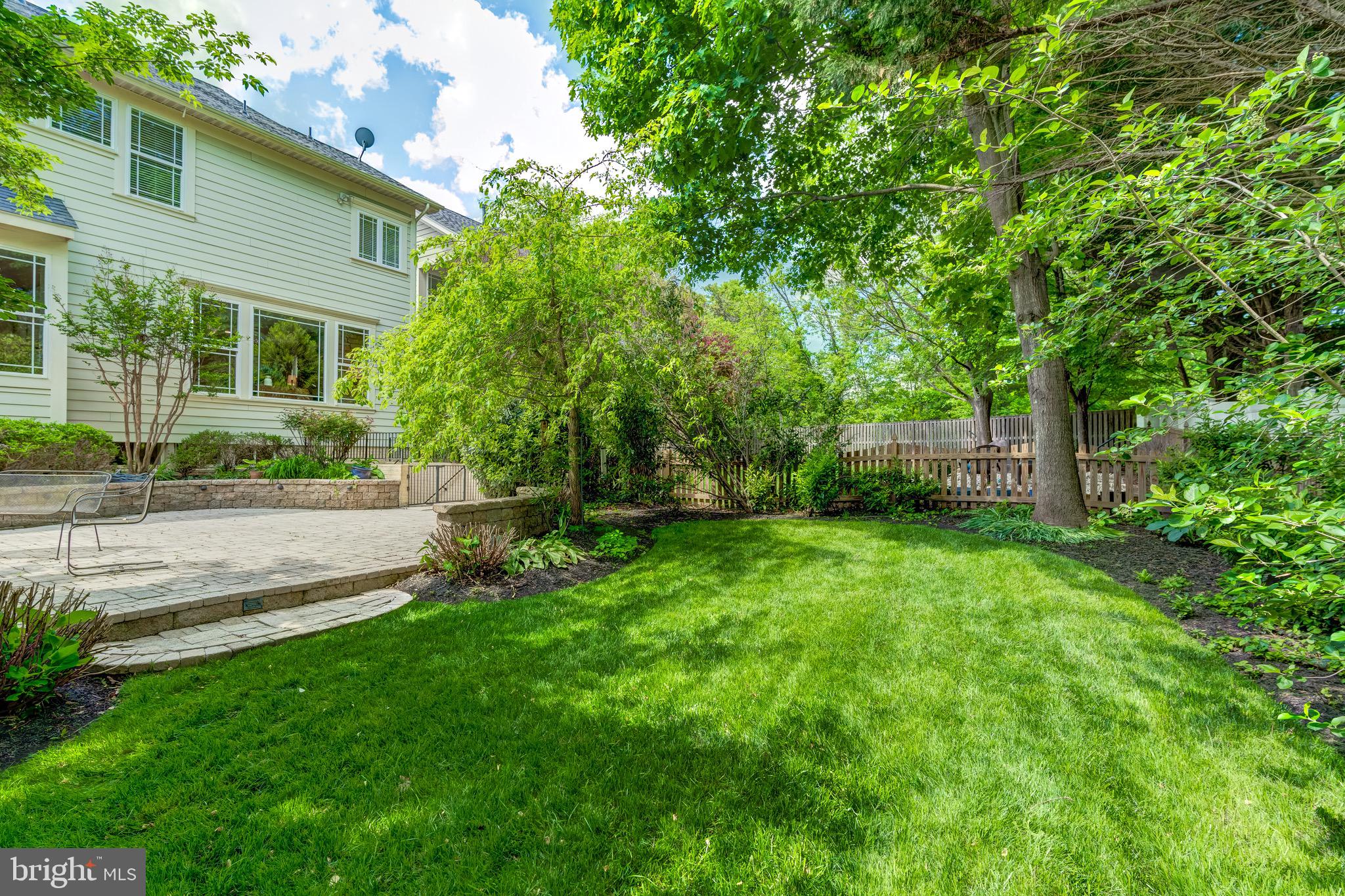 HAMLET AT LEESBURG - Residential