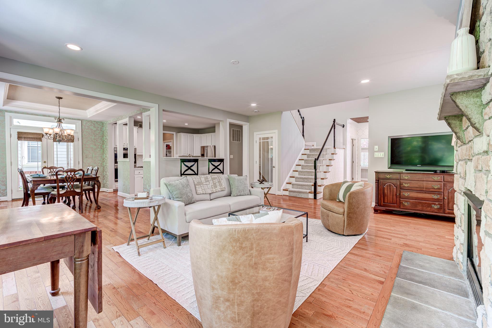 HAMLET AT LEESBURG - Residential