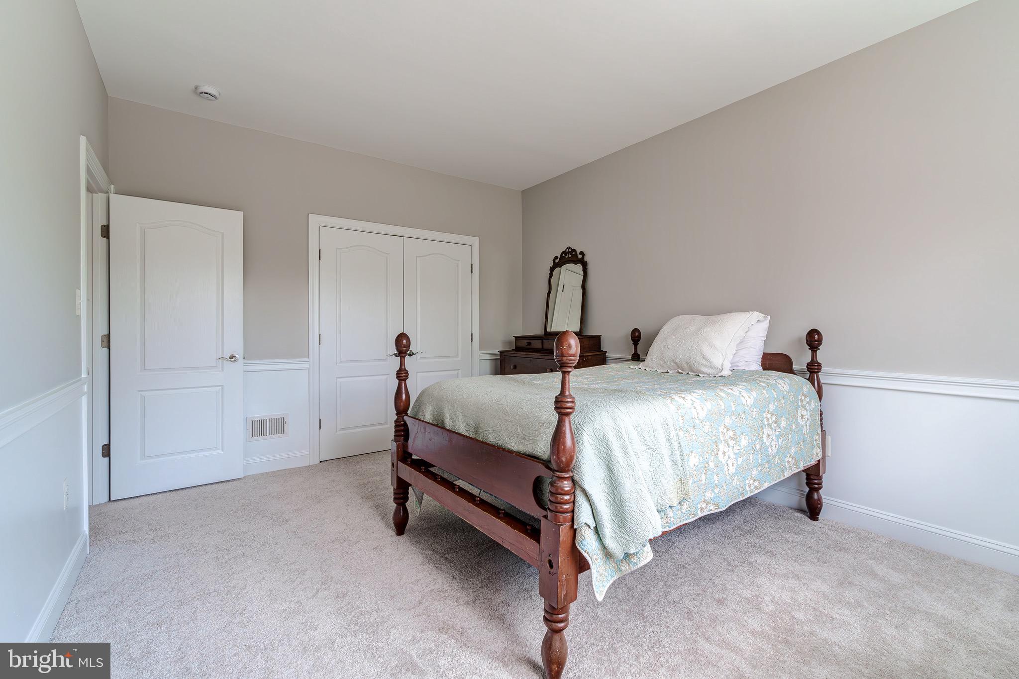 HAMLET AT LEESBURG - Residential