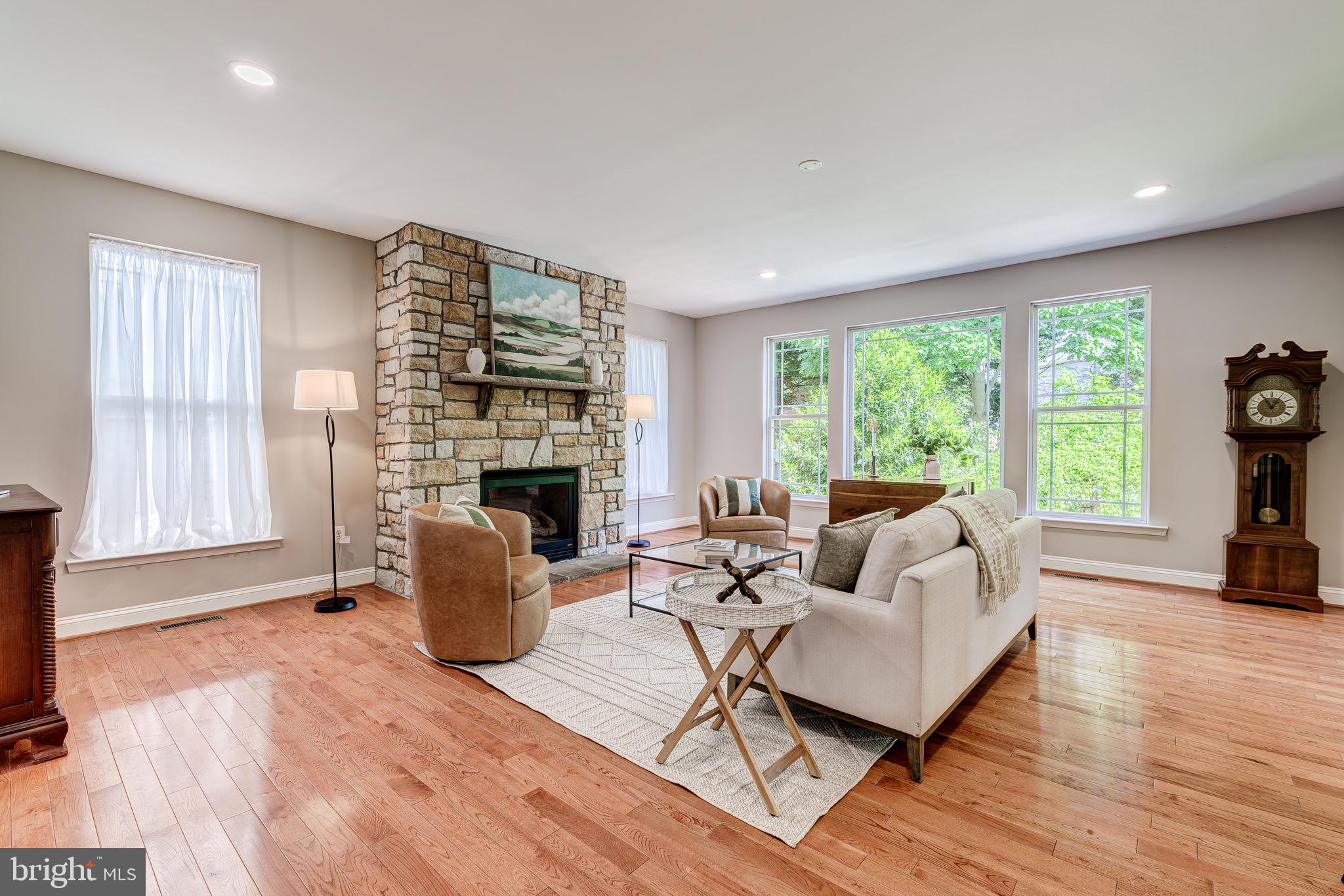 HAMLET AT LEESBURG - Residential