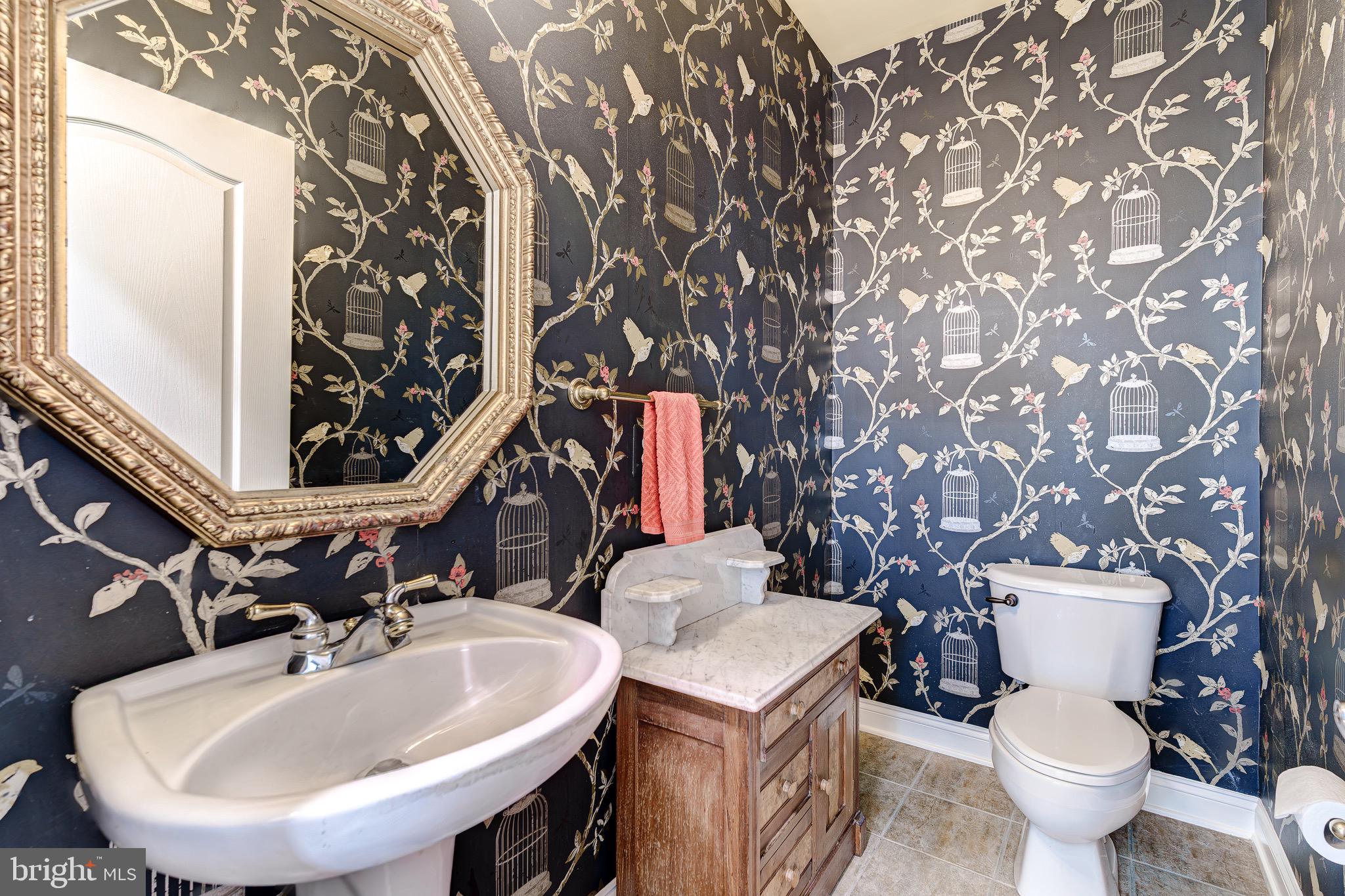 HAMLET AT LEESBURG - Residential