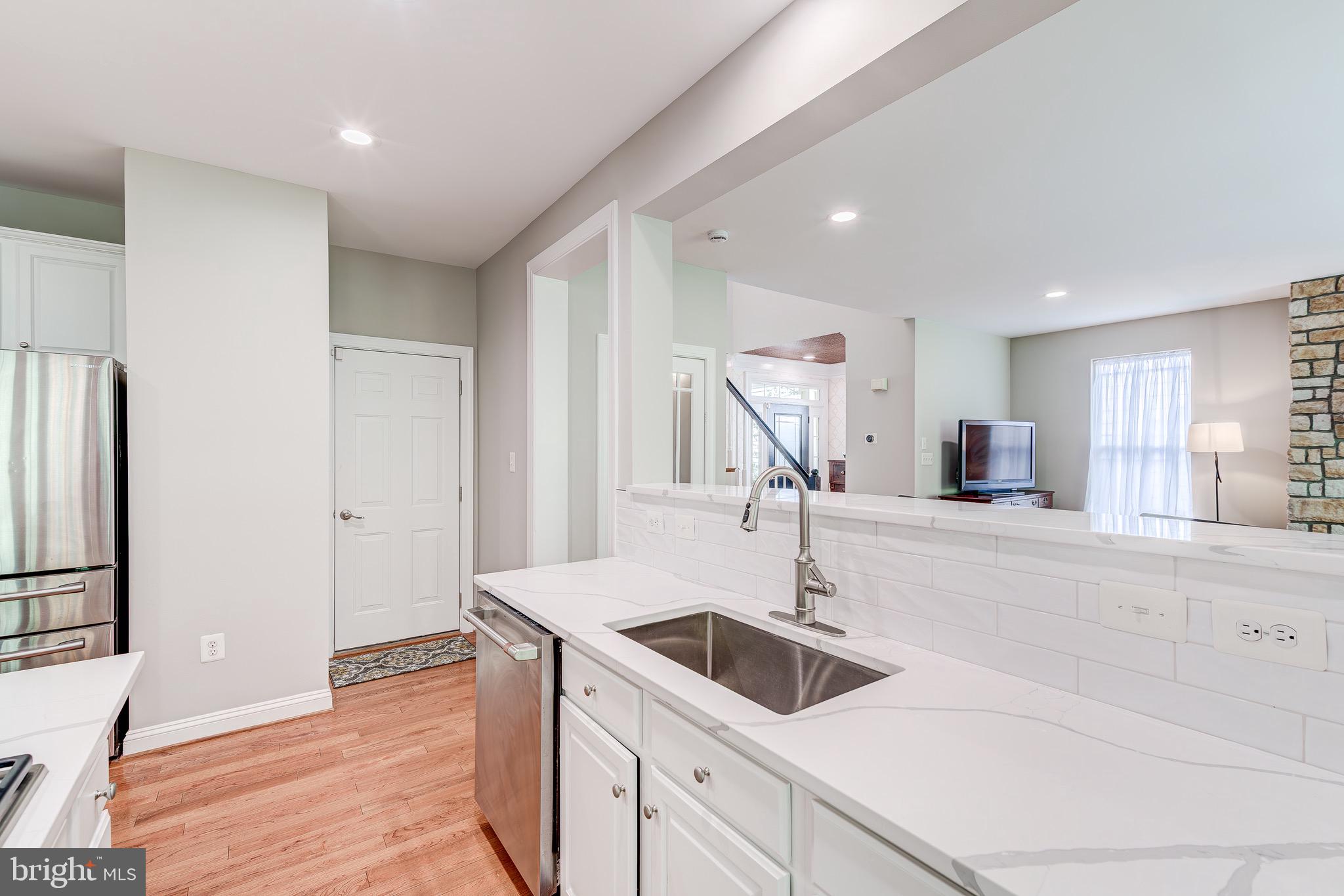 HAMLET AT LEESBURG - Residential