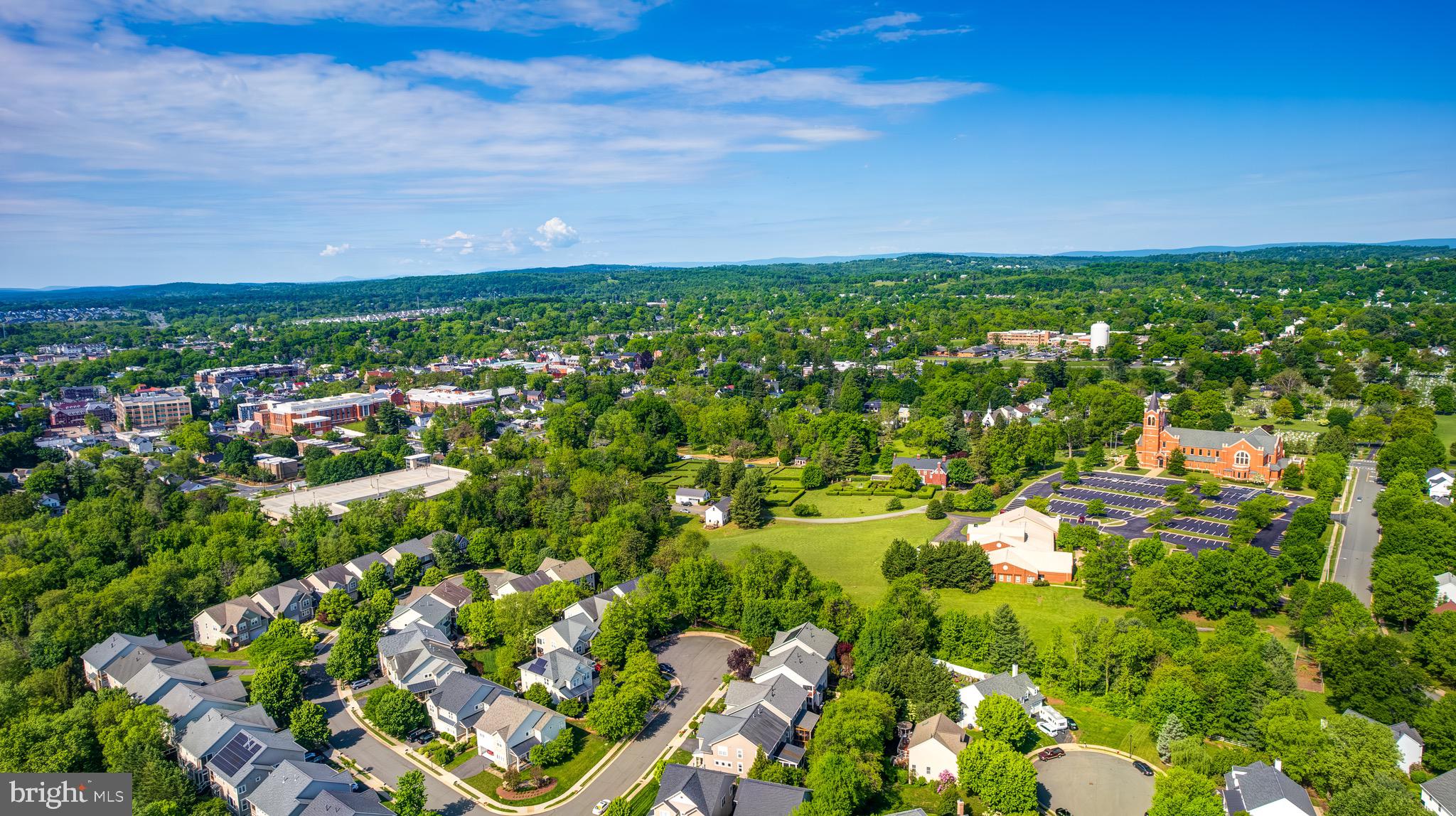 HAMLET AT LEESBURG - Residential