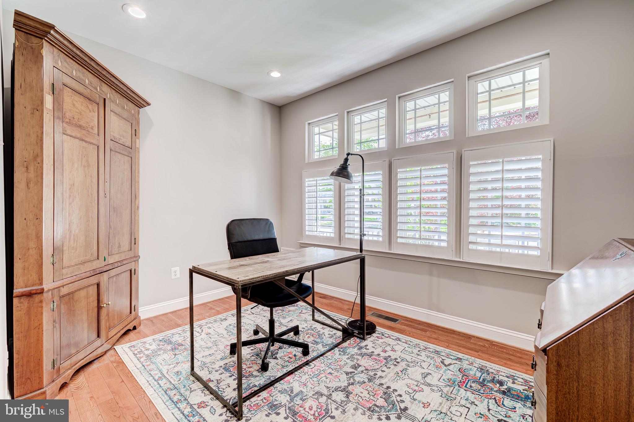 HAMLET AT LEESBURG - Residential