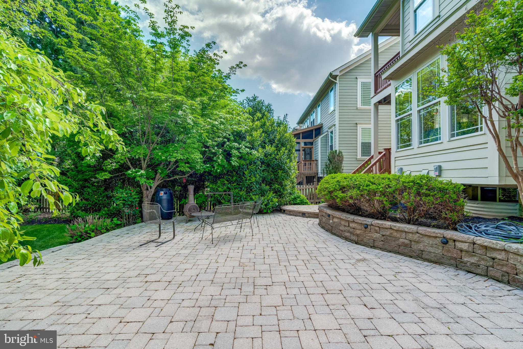 HAMLET AT LEESBURG - Residential