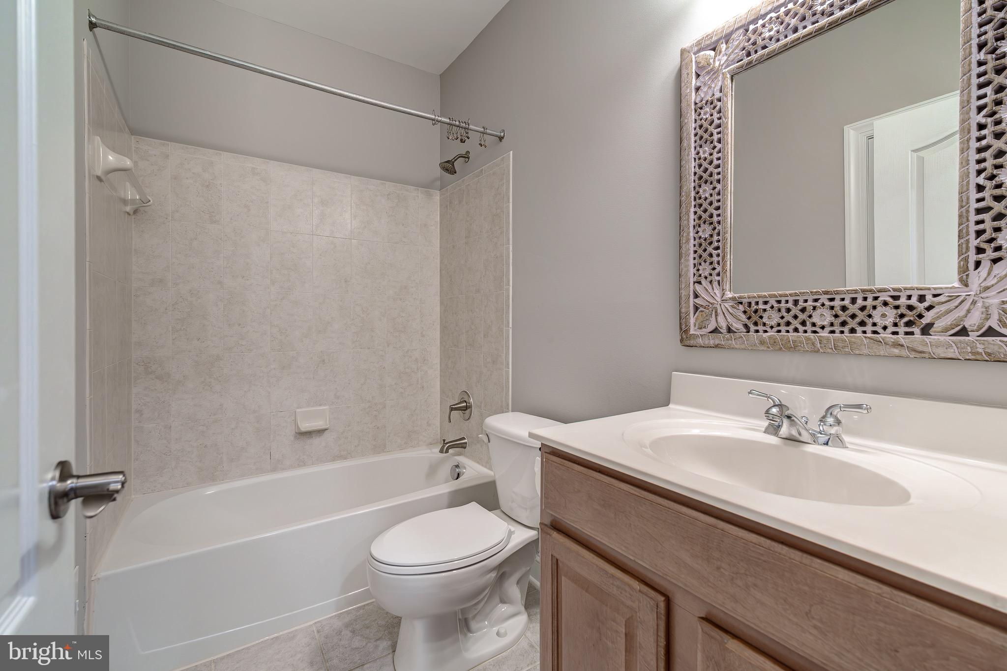 HAMLET AT LEESBURG - Residential