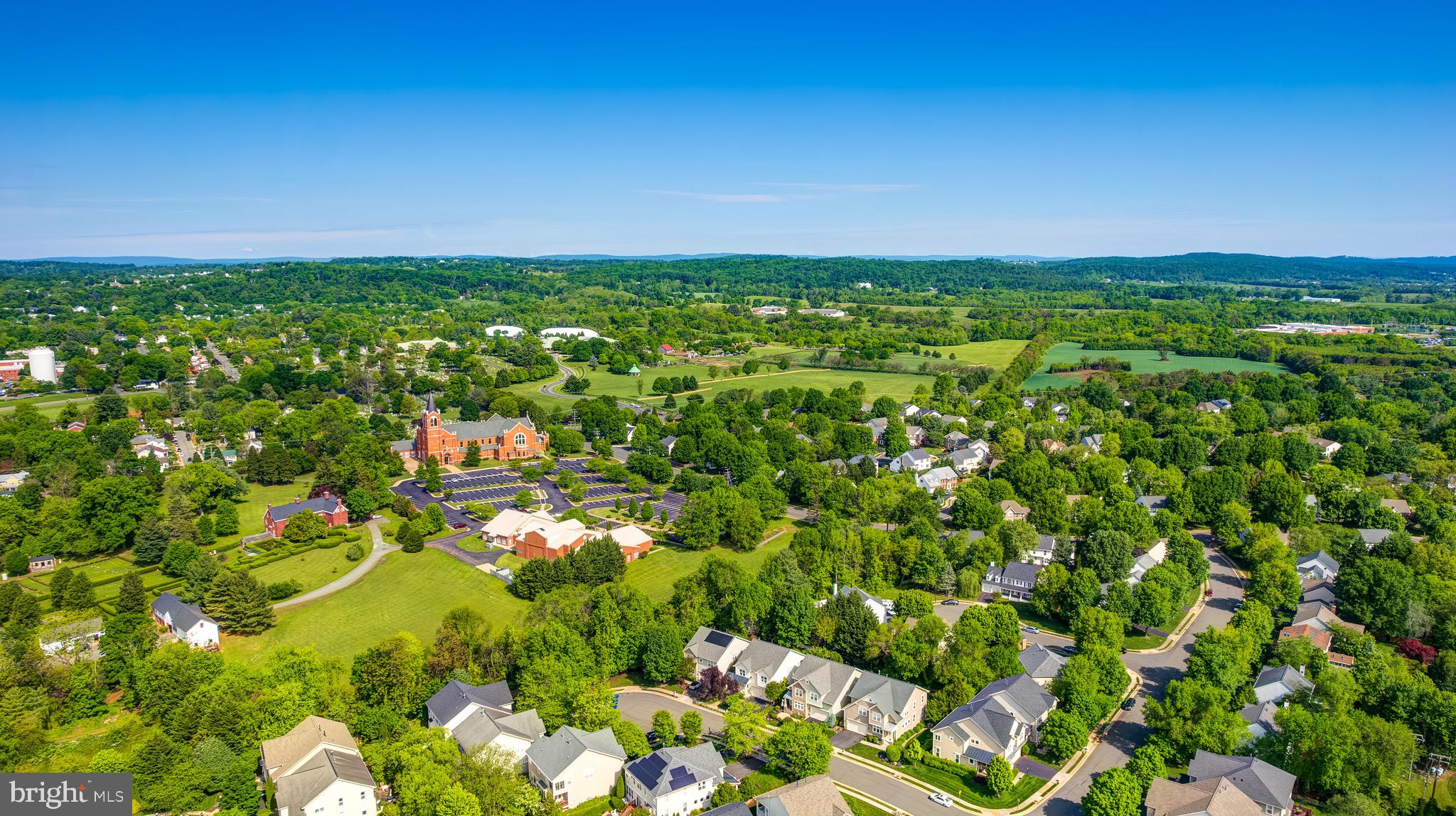 HAMLET AT LEESBURG - Residential