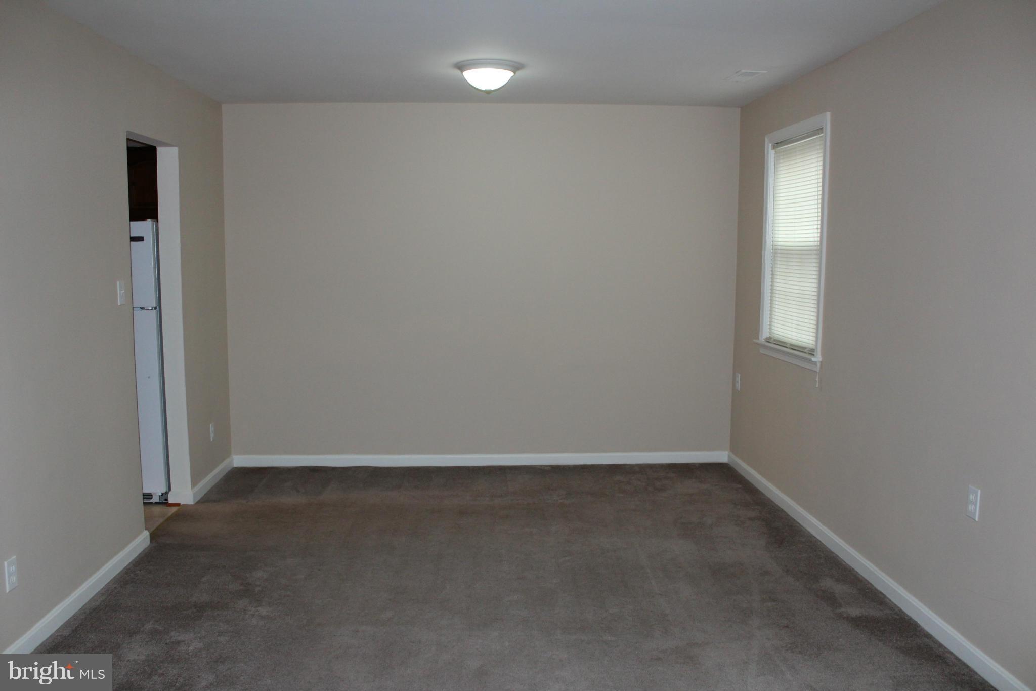 STAFFORD OAKS - Residential Lease