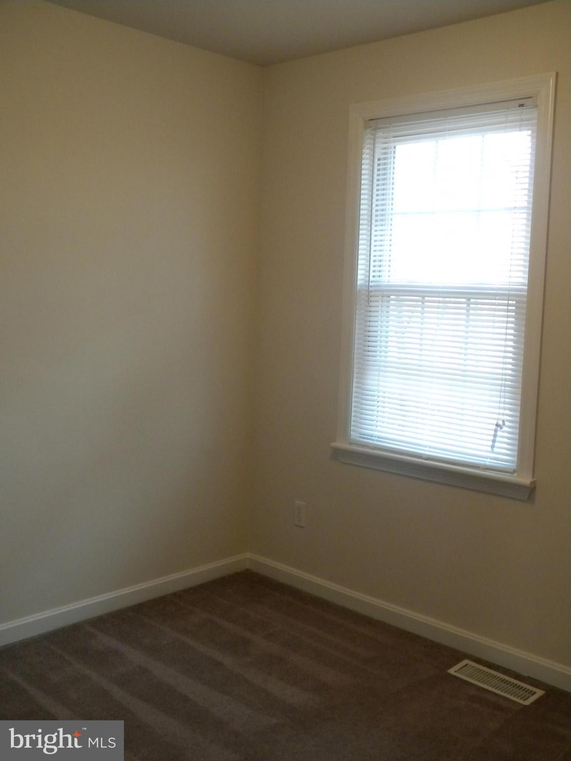 STAFFORD OAKS - Residential Lease