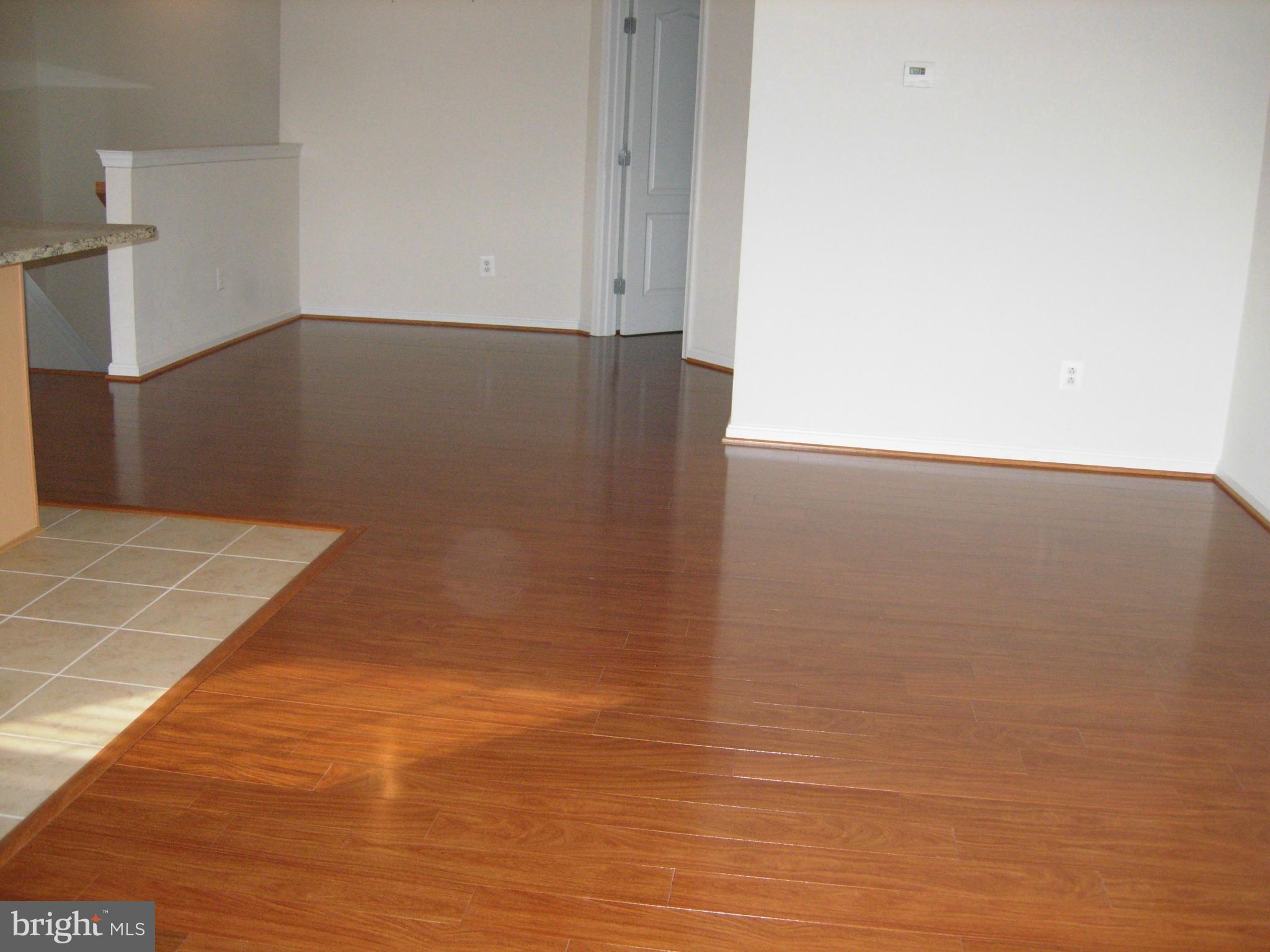 LANSDOWNE TOWN CENTER - Residential Lease