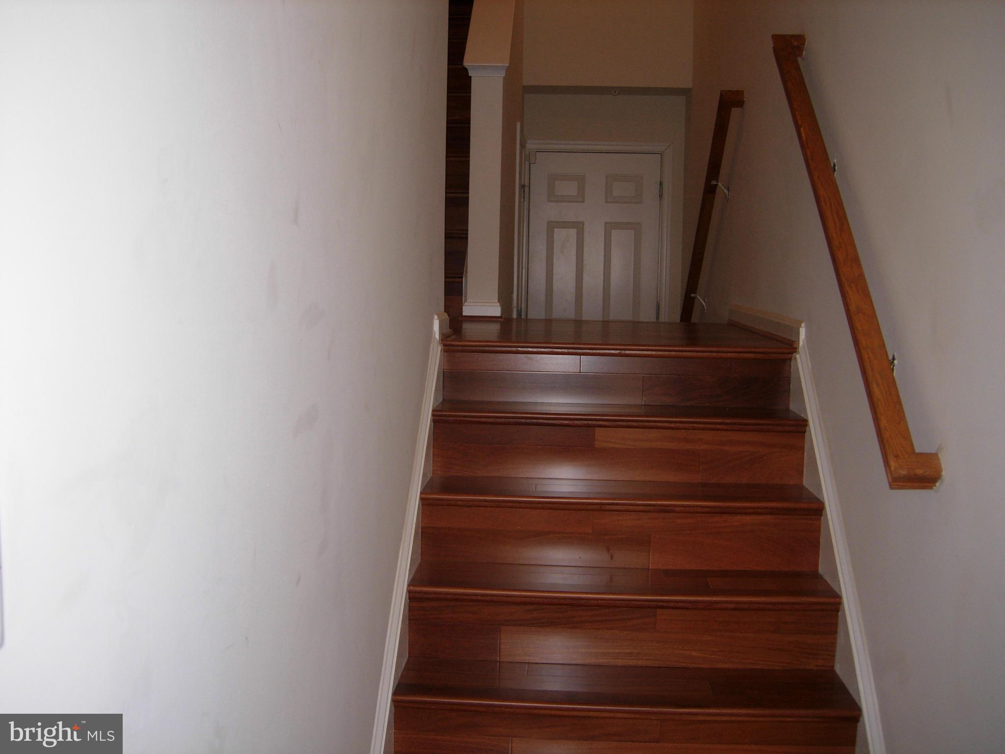 LANSDOWNE TOWN CENTER - Residential Lease