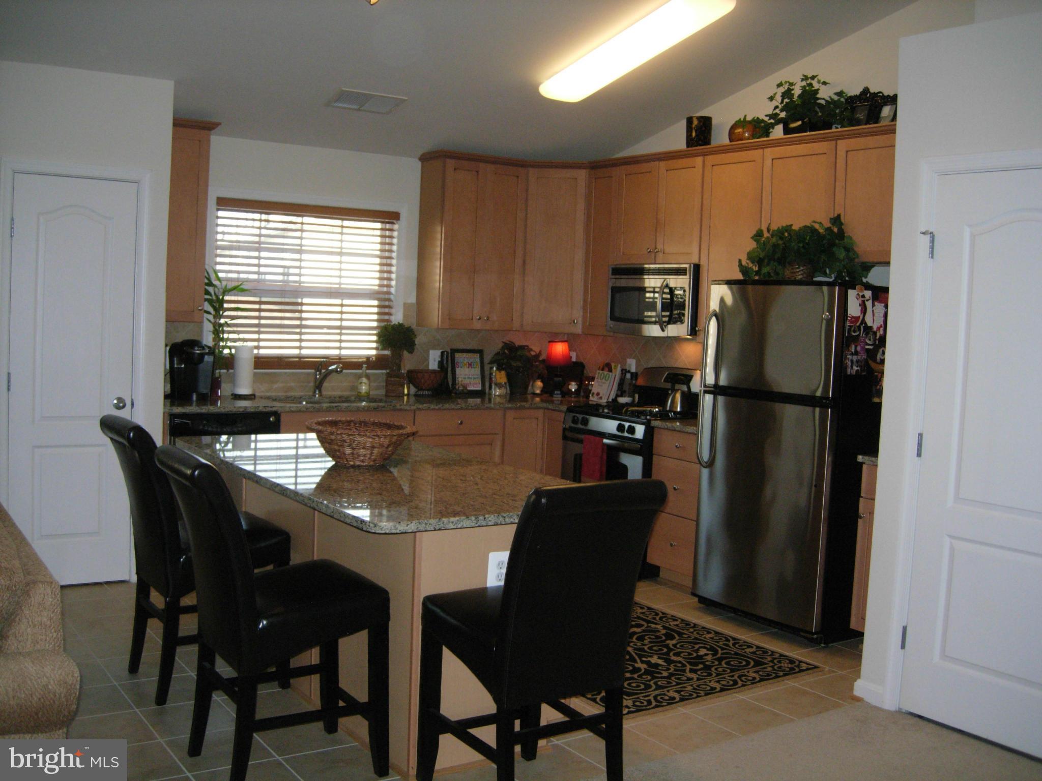 LANSDOWNE TOWN CENTER - Residential Lease