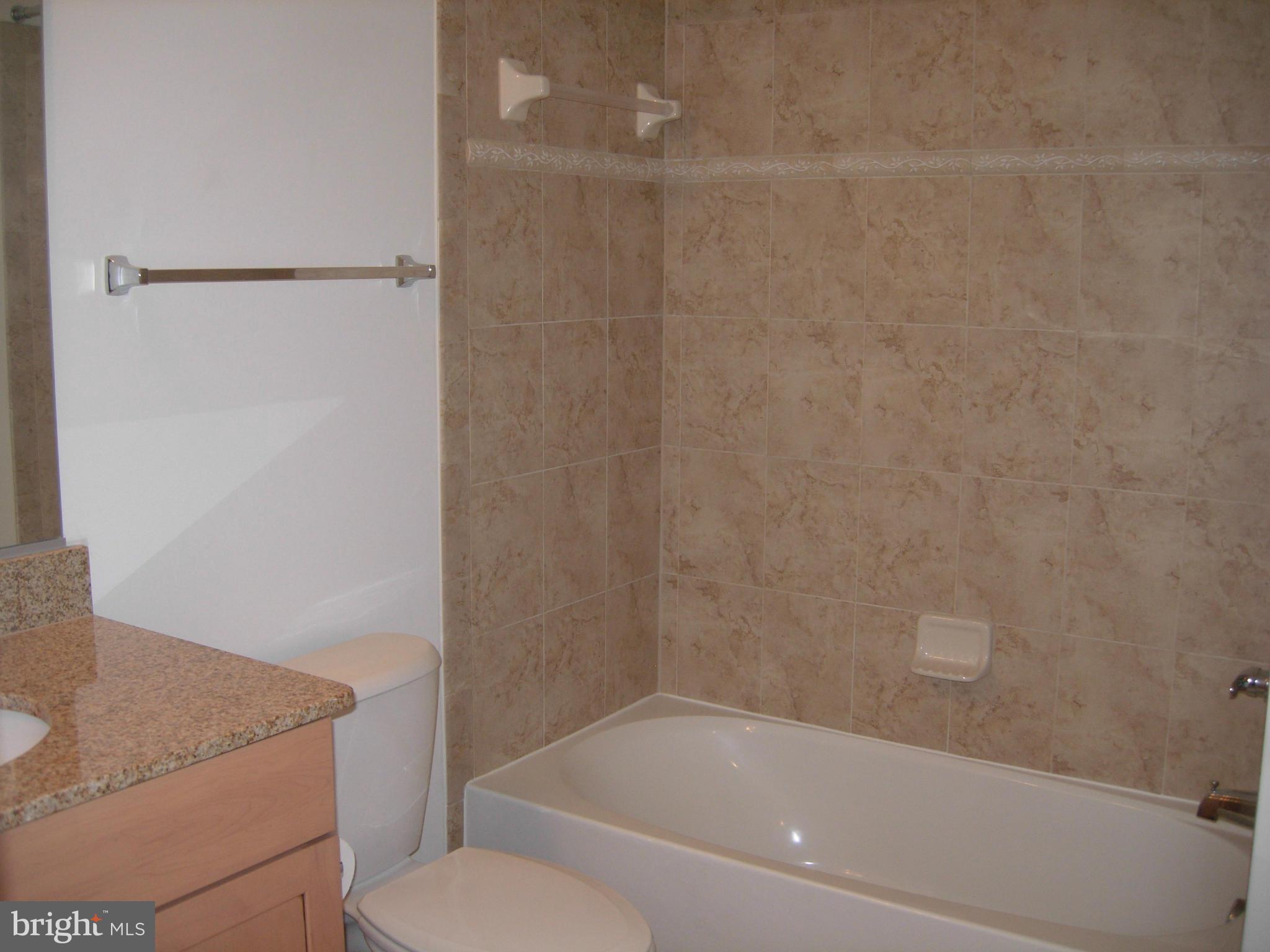 LANSDOWNE TOWN CENTER - Residential Lease