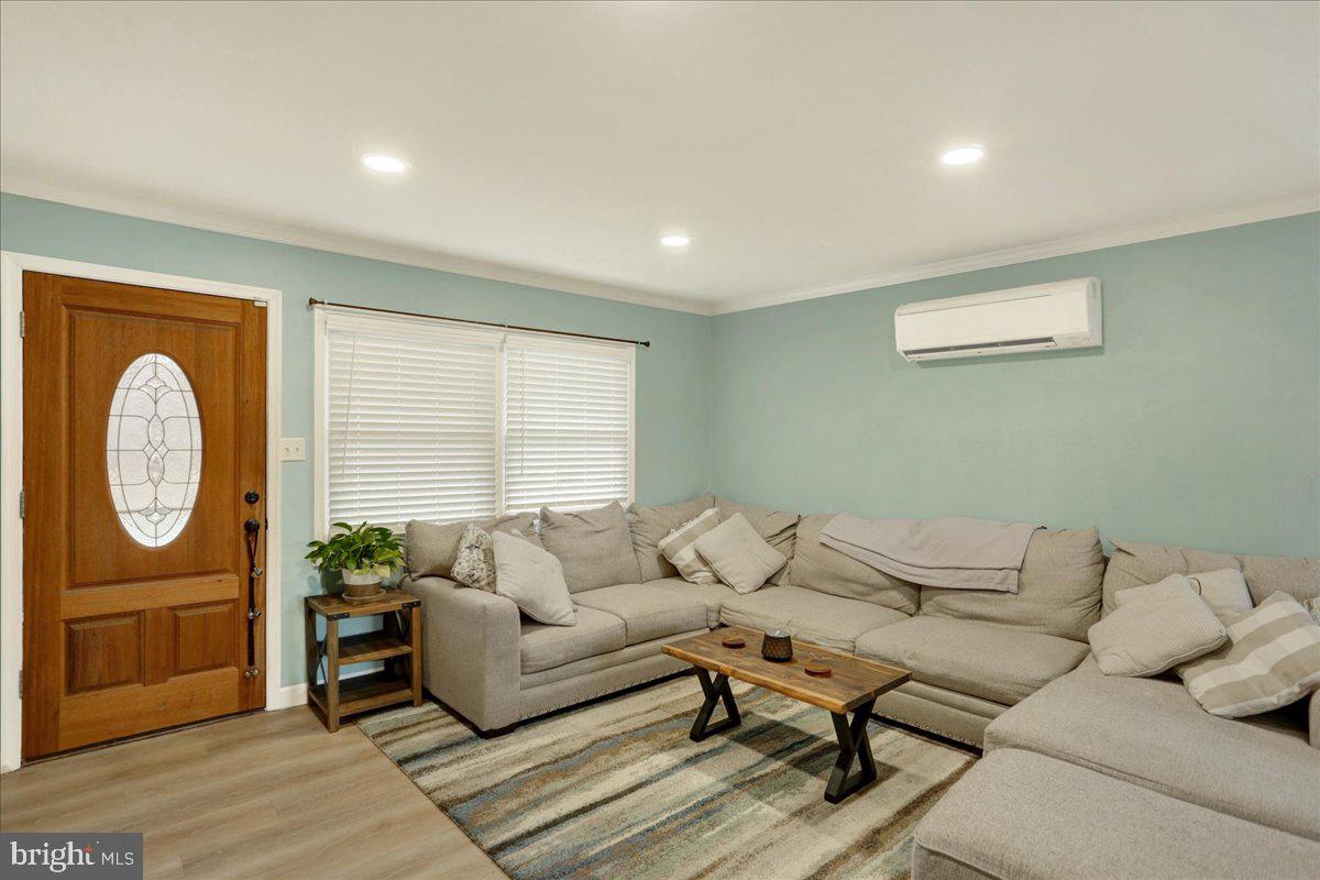 SHILLINGTON - Residential