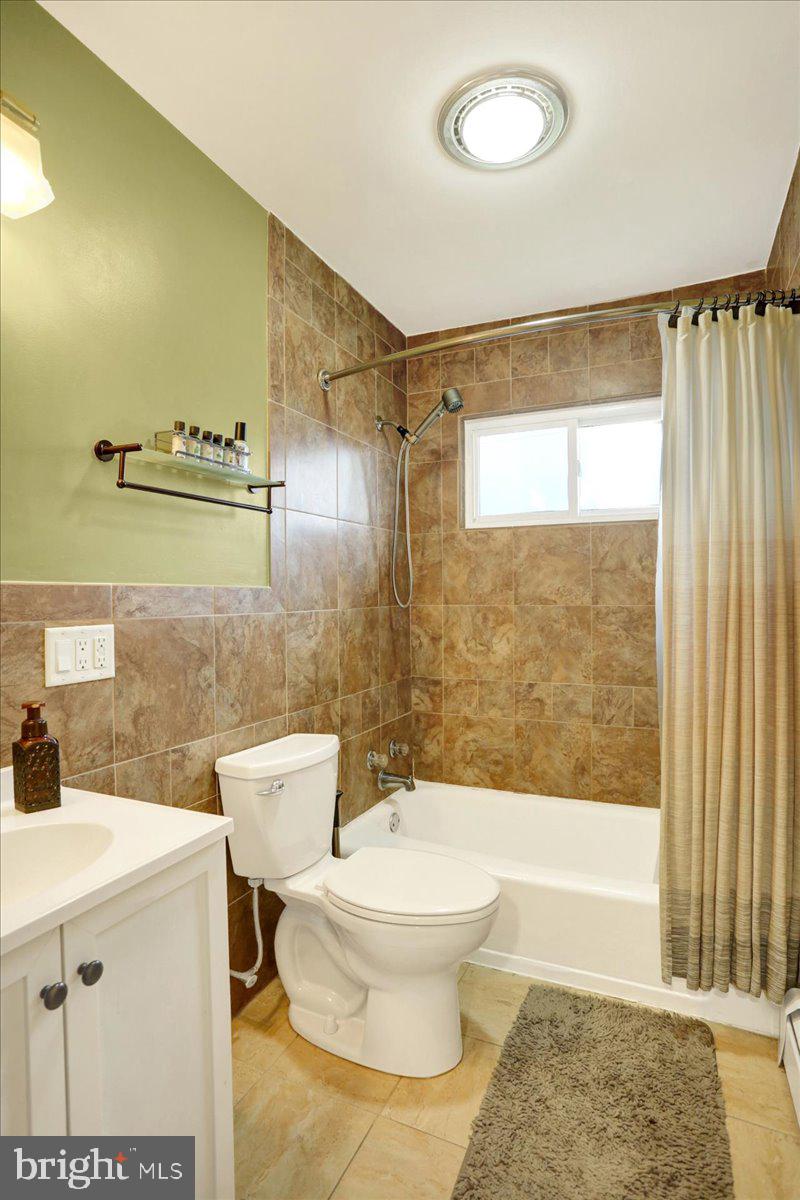 SHILLINGTON - Residential