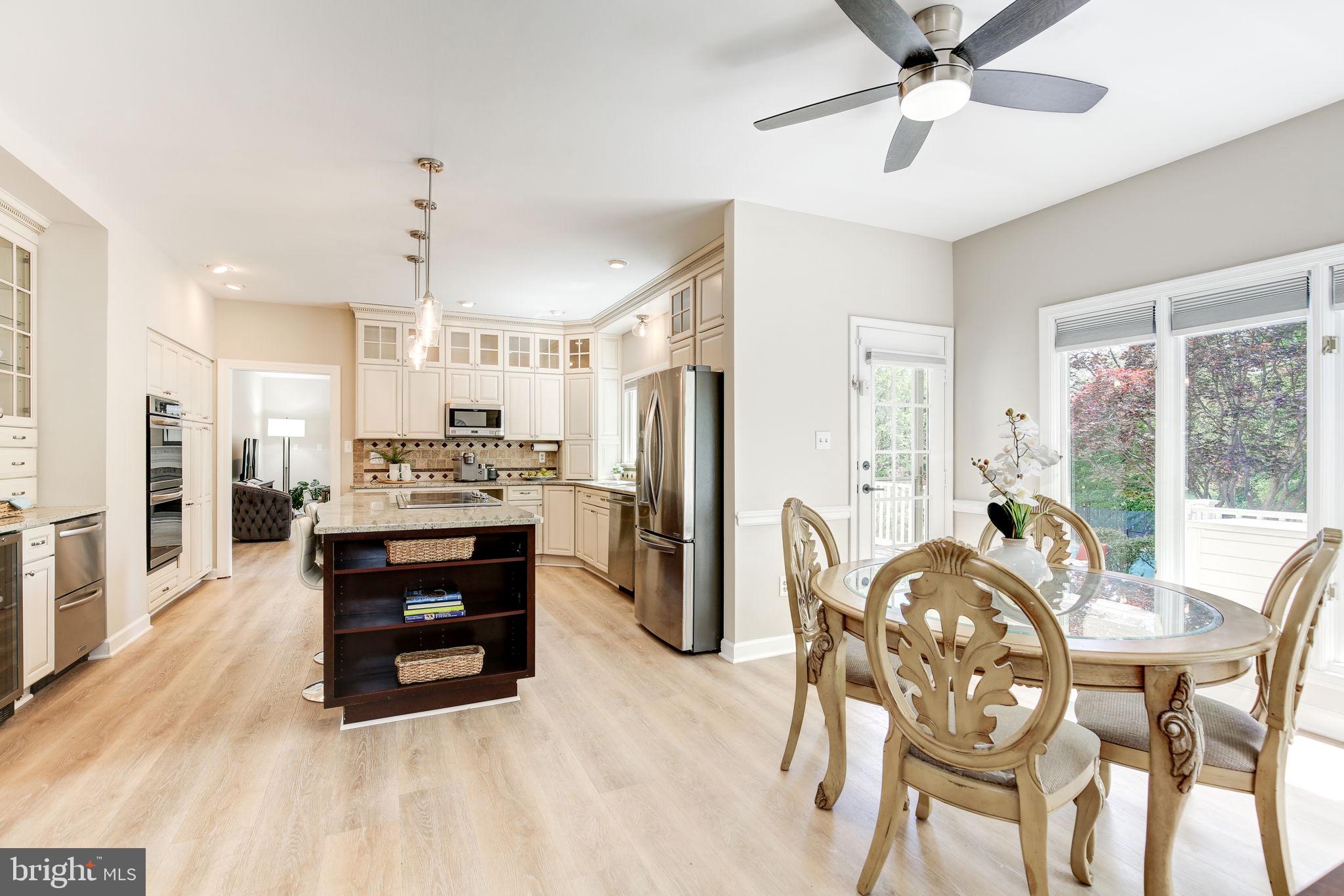 FOXLAIR ACRES - Residential Lease