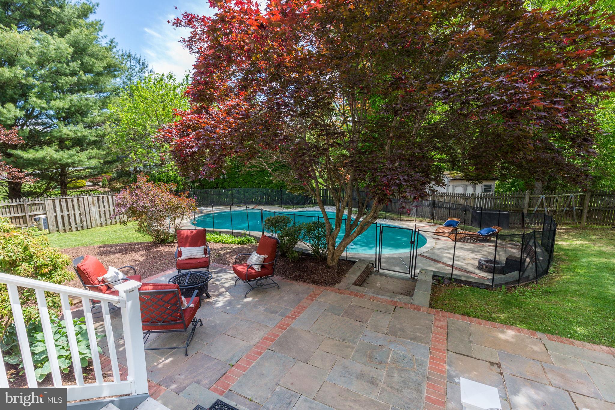 FOXLAIR ACRES - Residential Lease