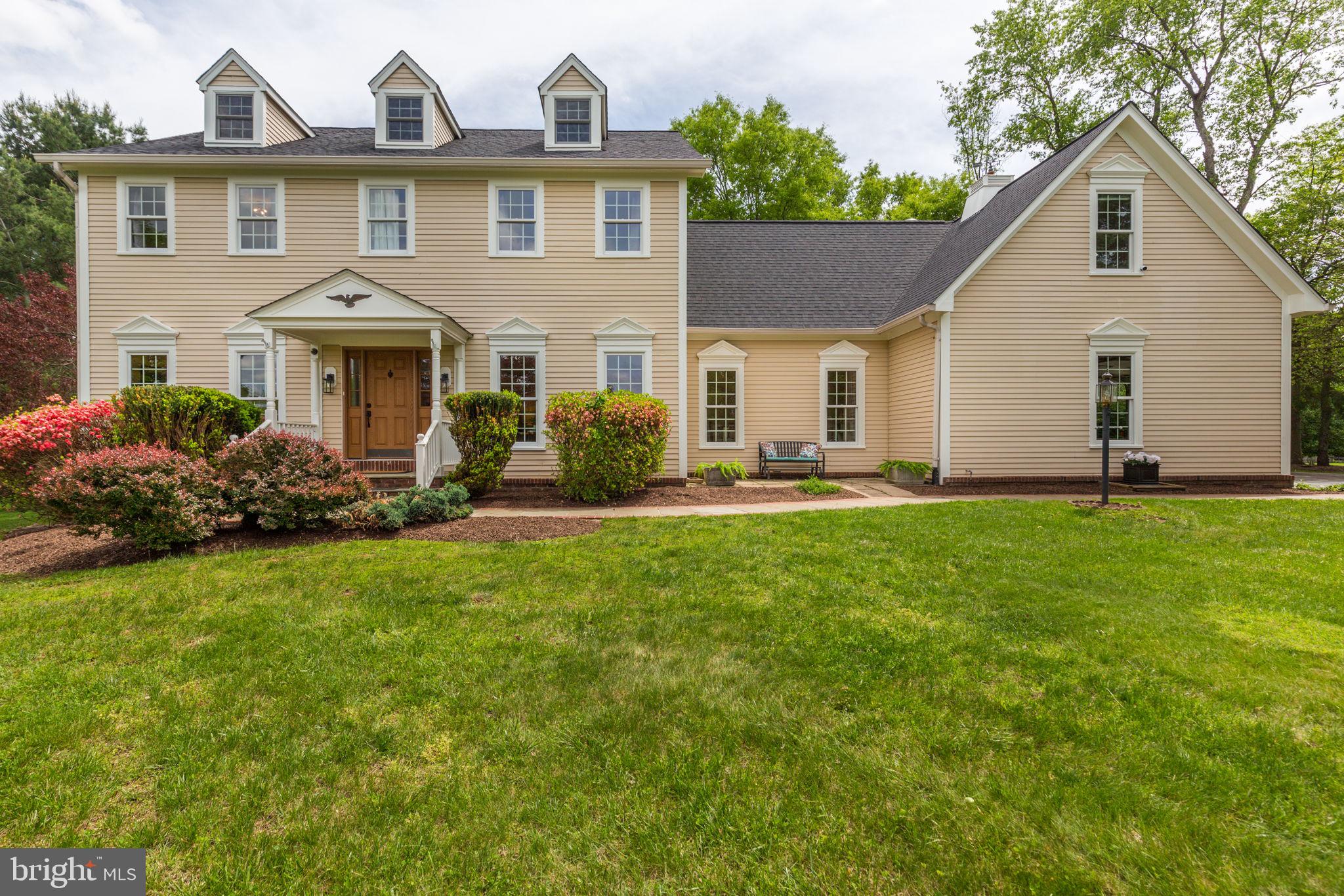 FOXLAIR ACRES - Residential Lease