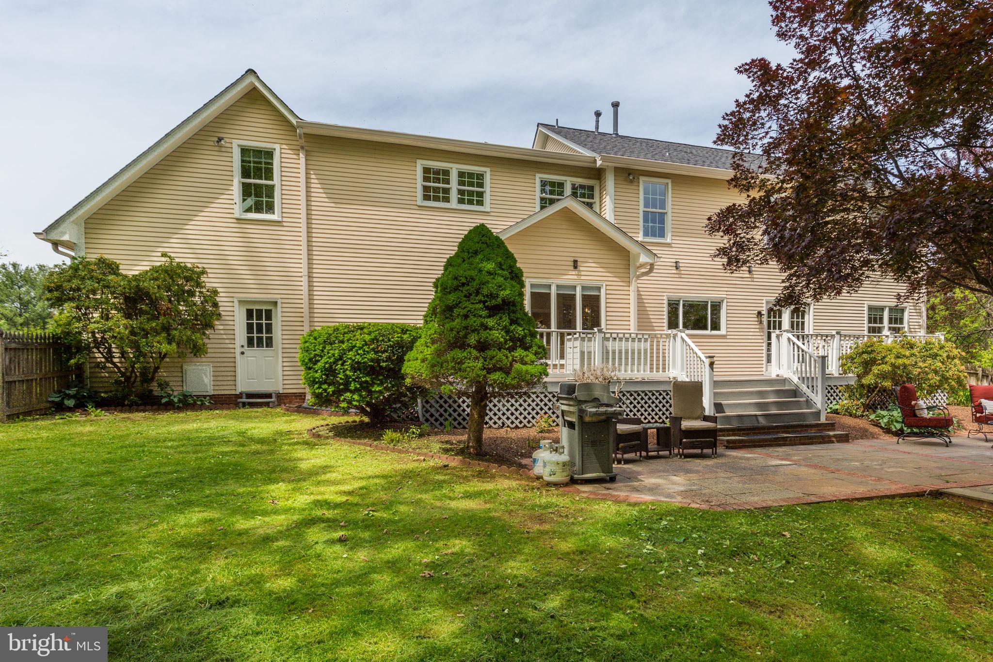 FOXLAIR ACRES - Residential Lease