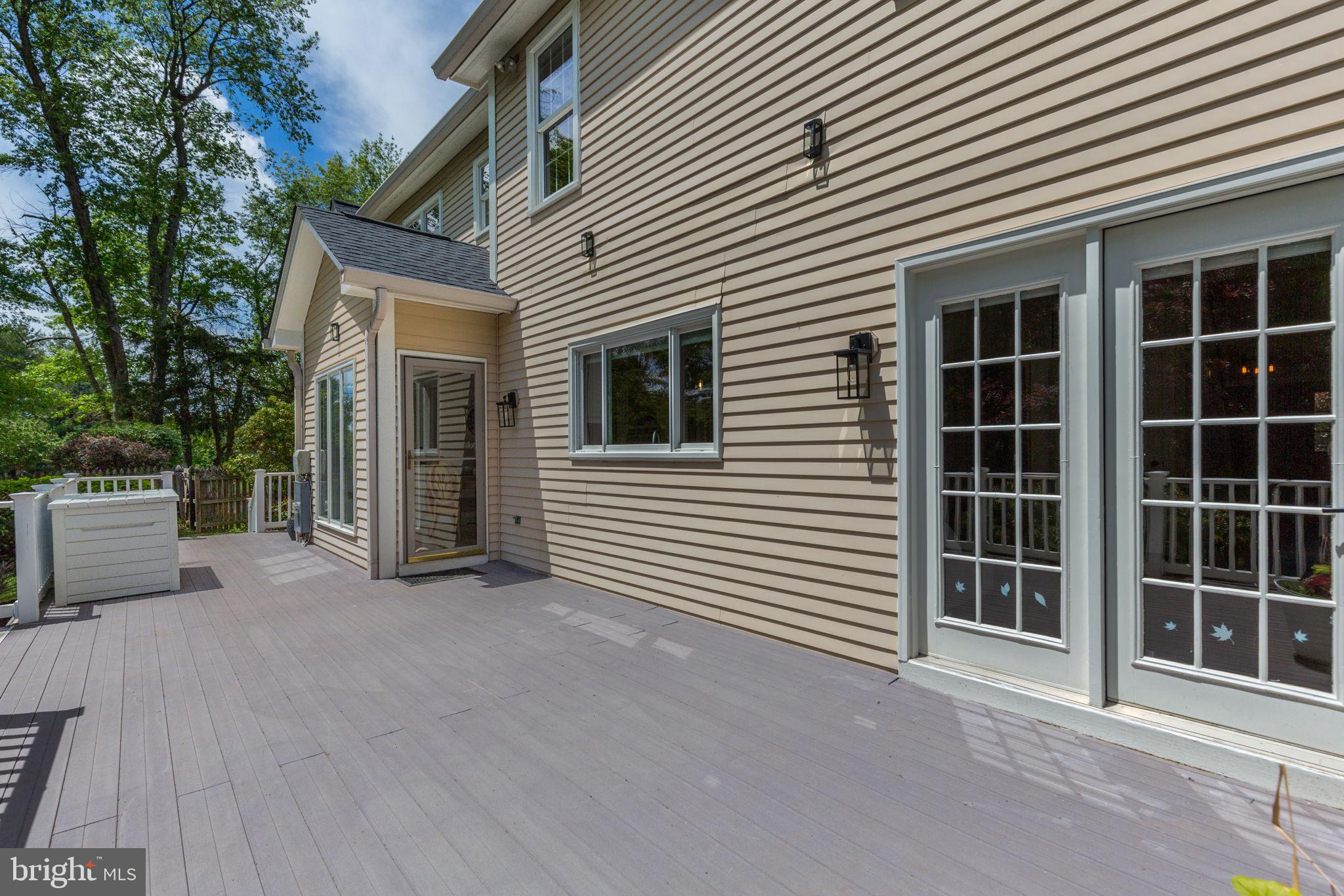 FOXLAIR ACRES - Residential Lease