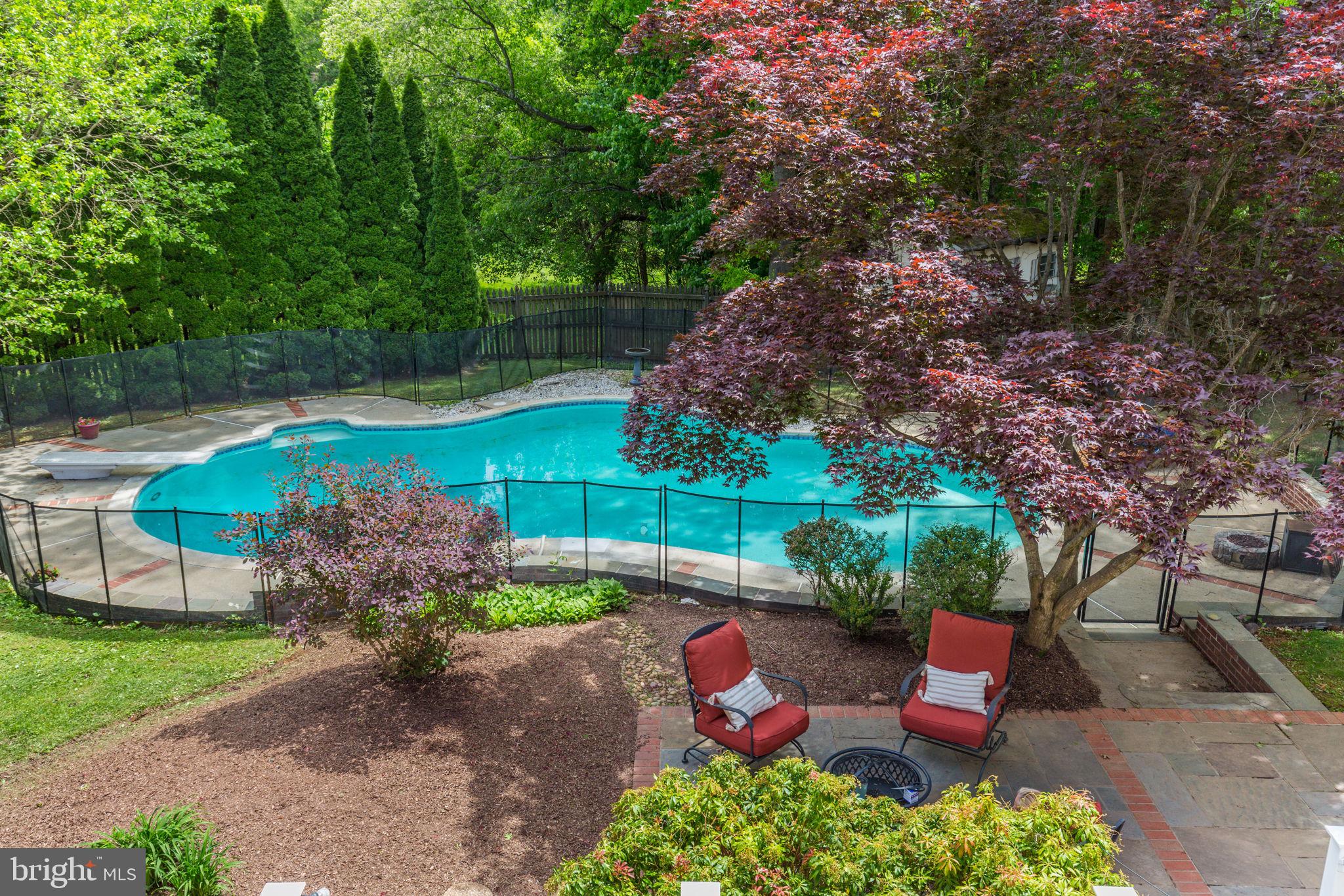 FOXLAIR ACRES - Residential Lease