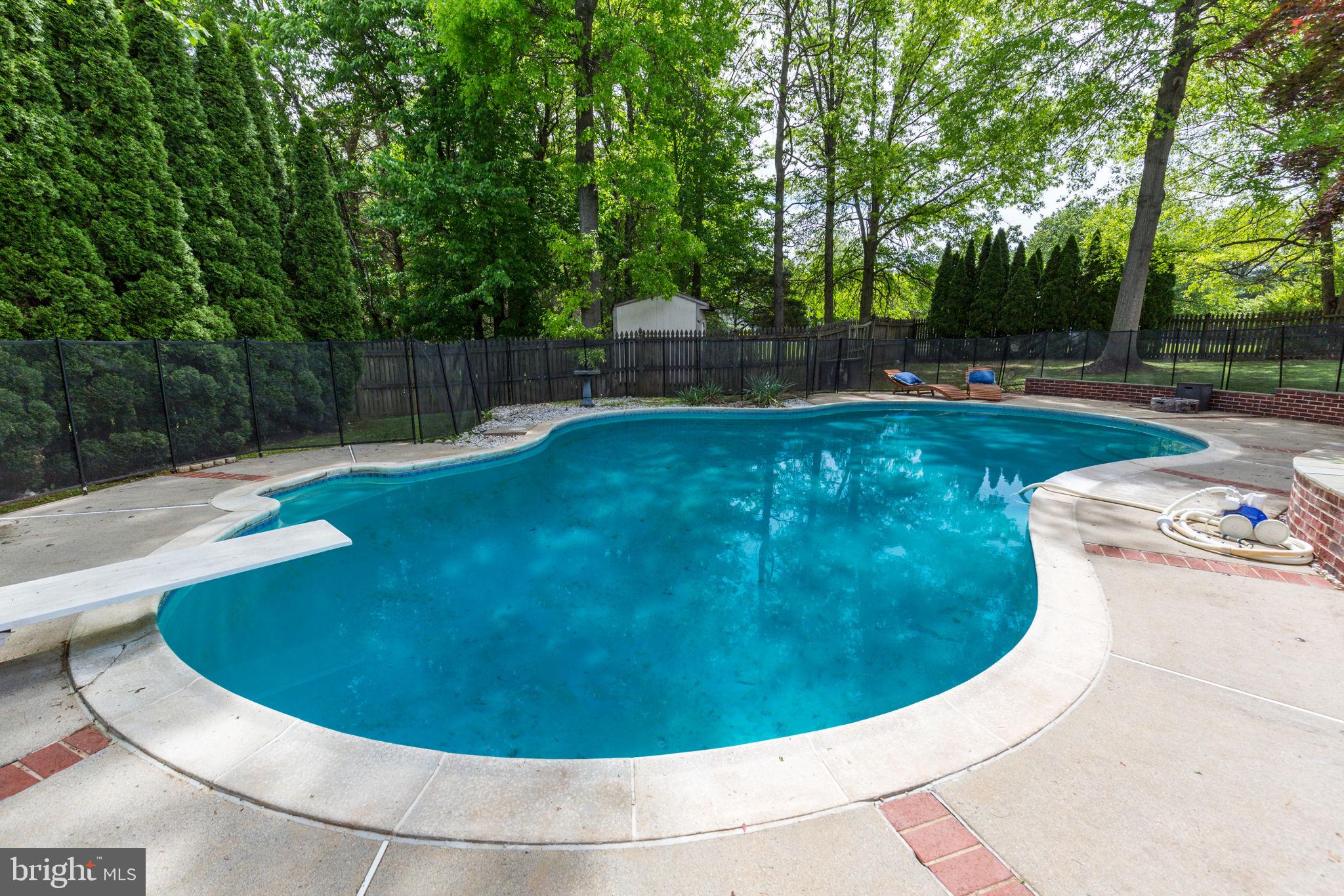 FOXLAIR ACRES - Residential Lease