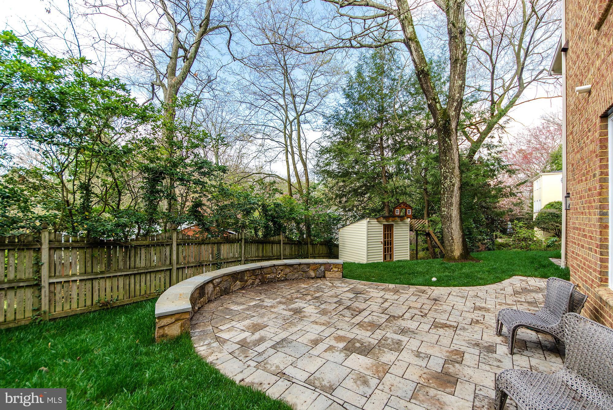 POMPONIO TERRACE - Residential