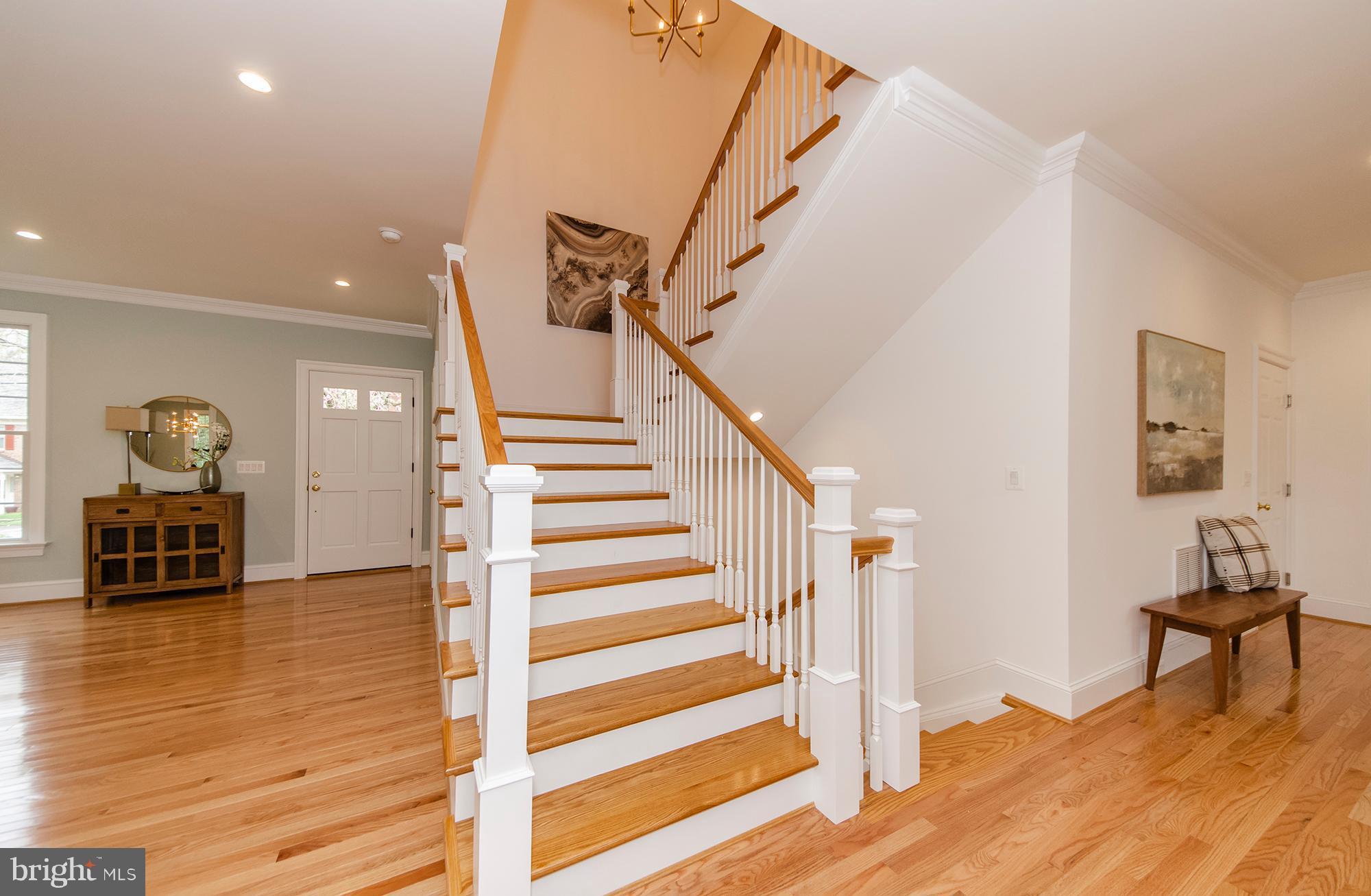 POMPONIO TERRACE - Residential