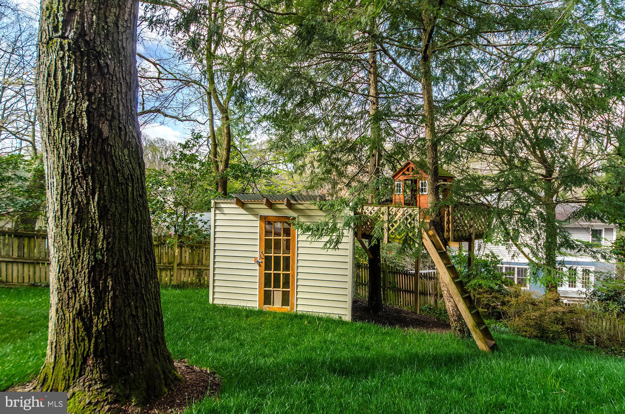 POMPONIO TERRACE - Residential