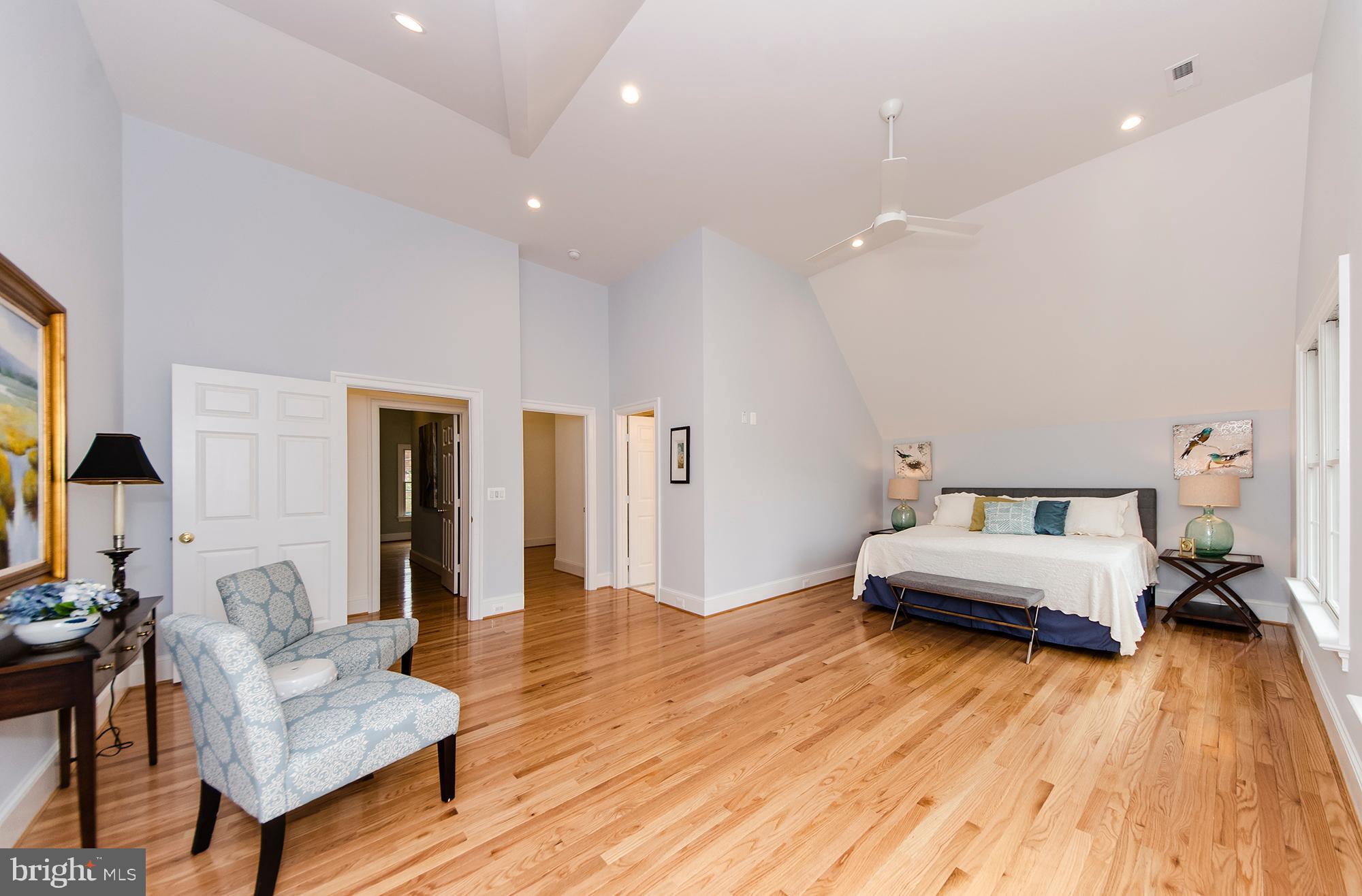 POMPONIO TERRACE - Residential