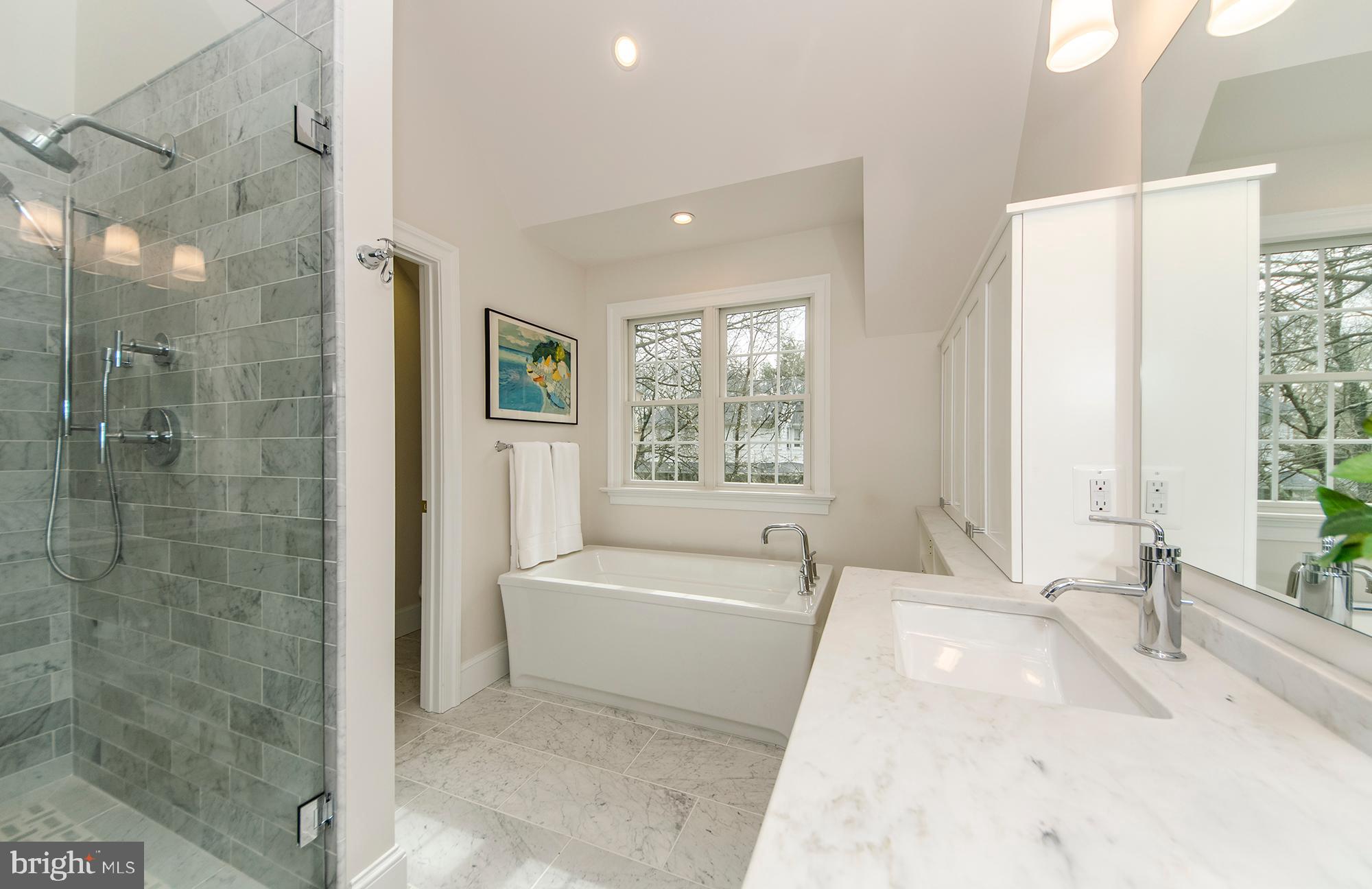 POMPONIO TERRACE - Residential