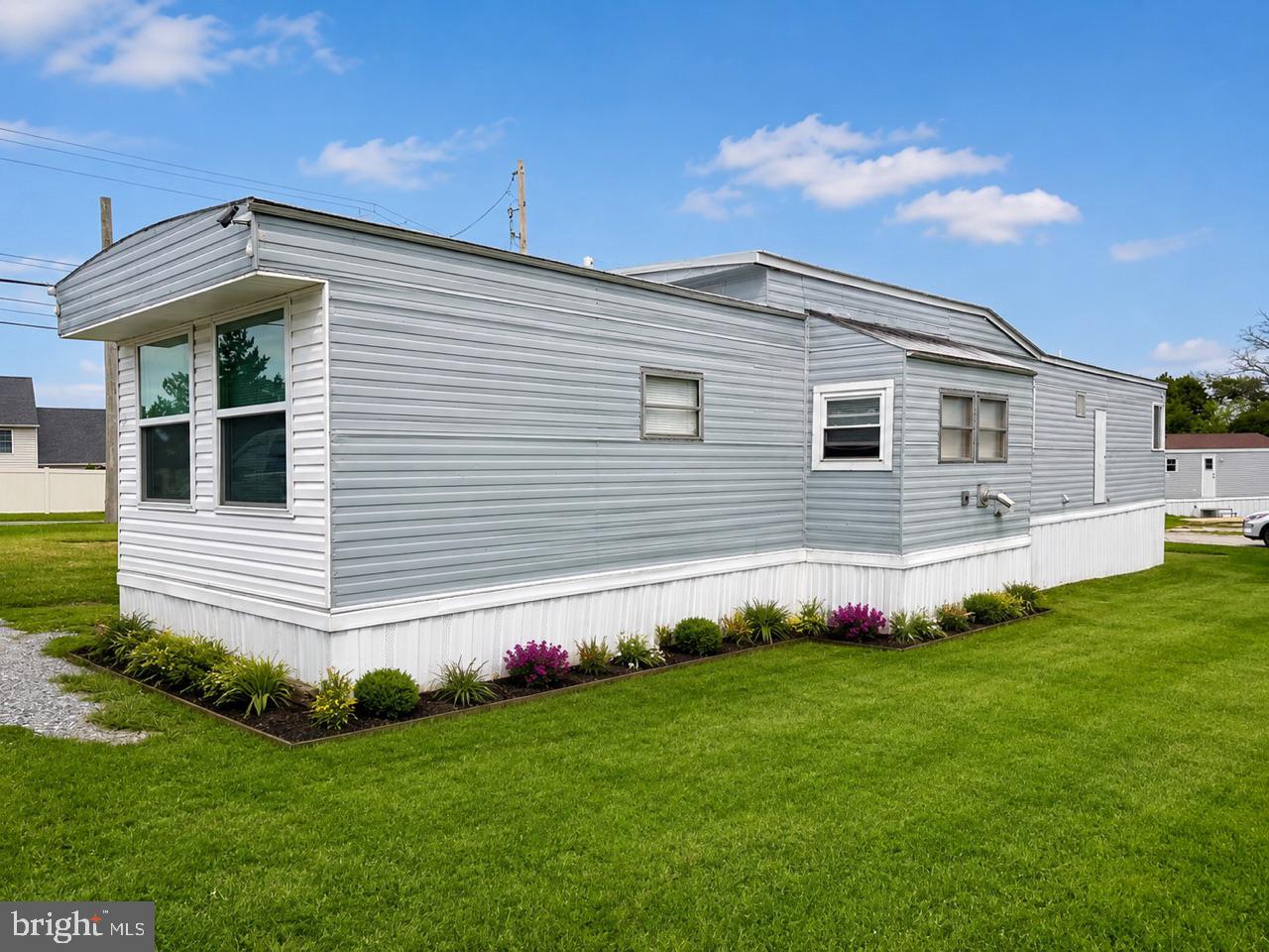 30 WINDSOR ACRES