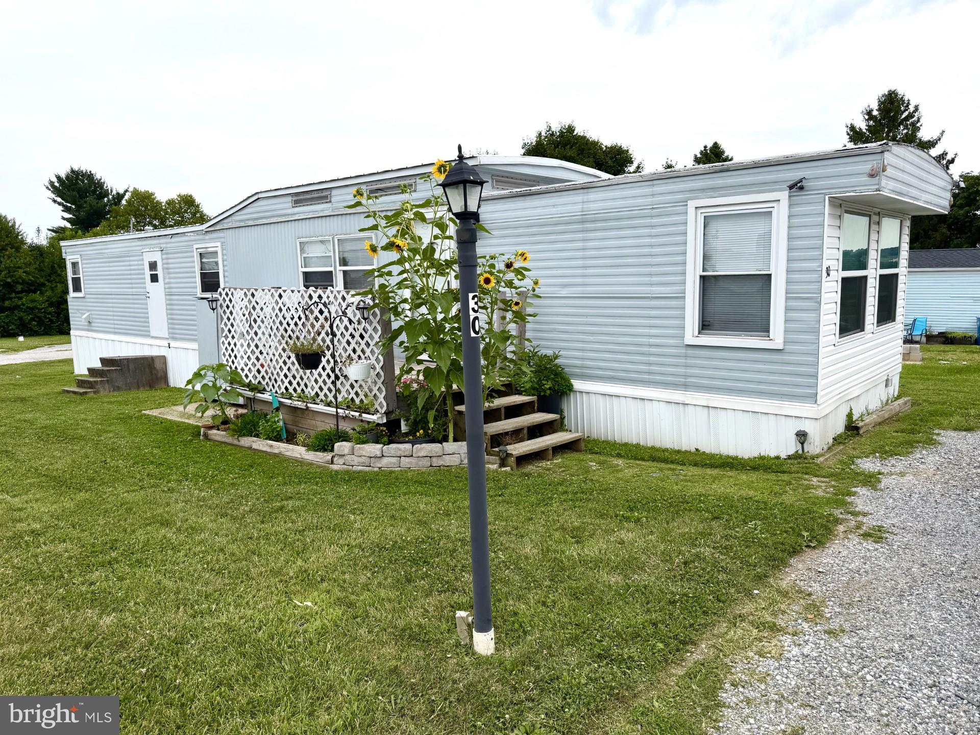 30 WINDSOR ACRES