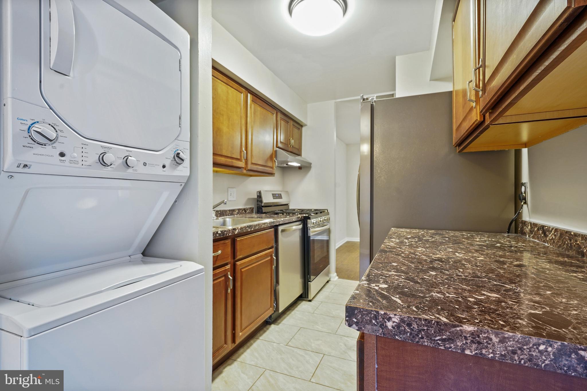 CHESTNUT GROVE - Residential