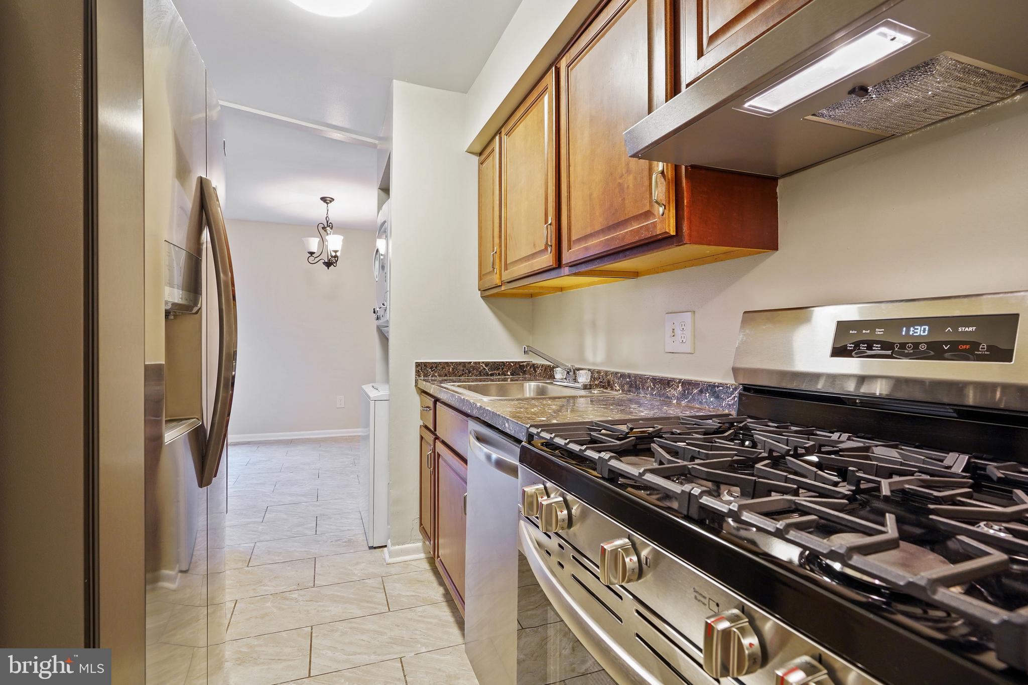 CHESTNUT GROVE - Residential