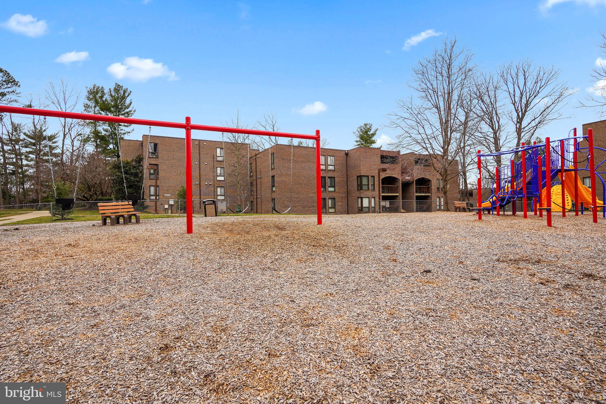 CHESTNUT GROVE - Residential