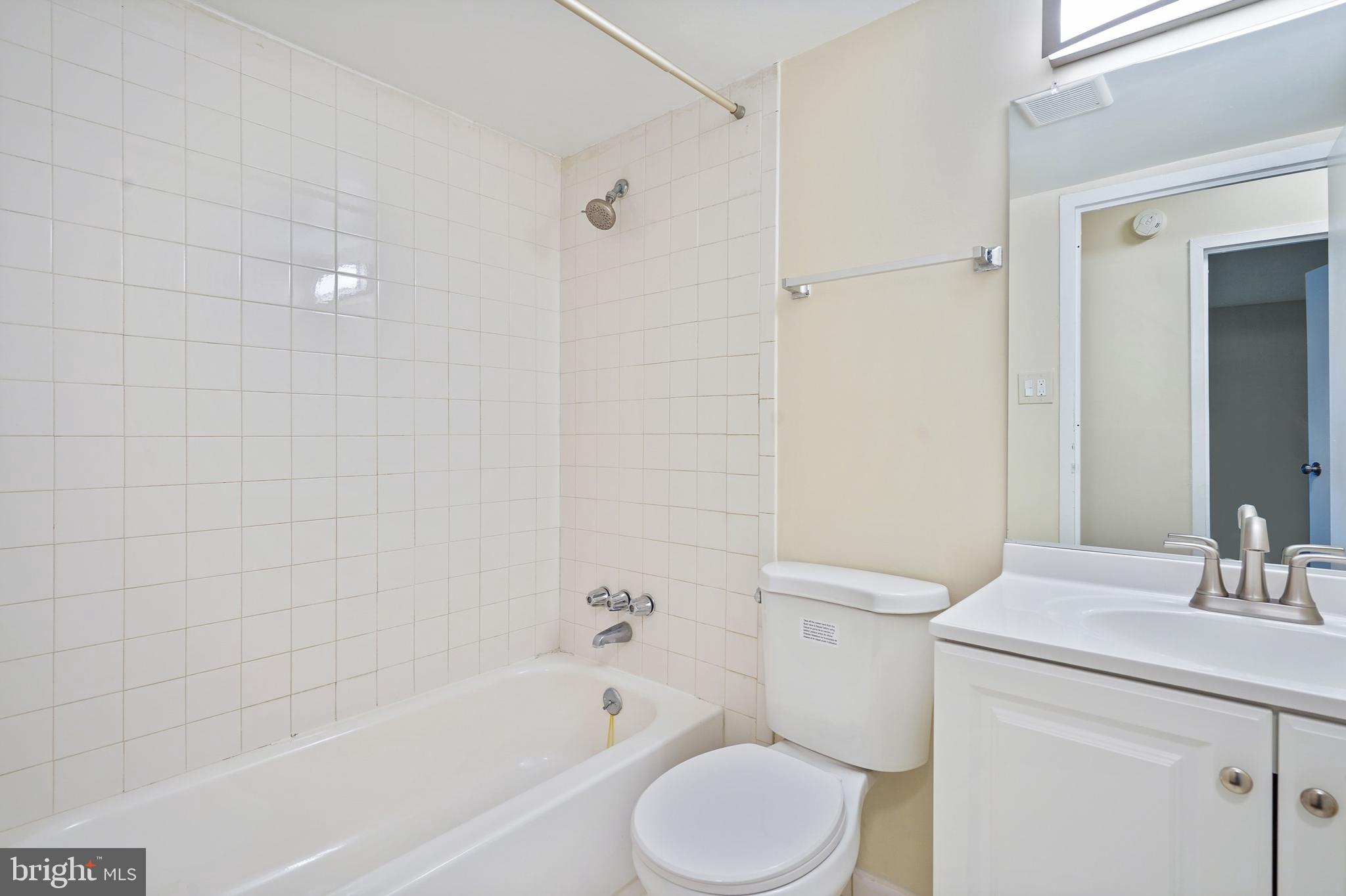 CHESTNUT GROVE - Residential