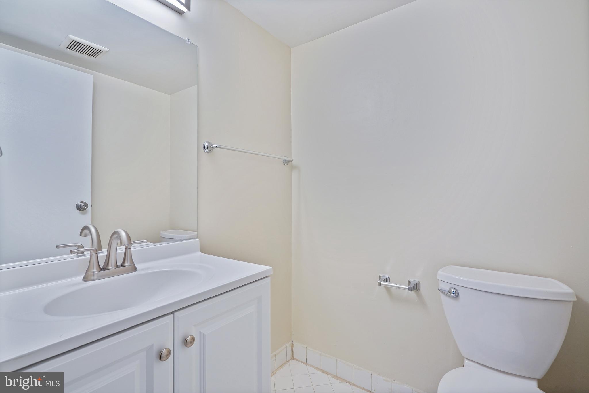 CHESTNUT GROVE - Residential