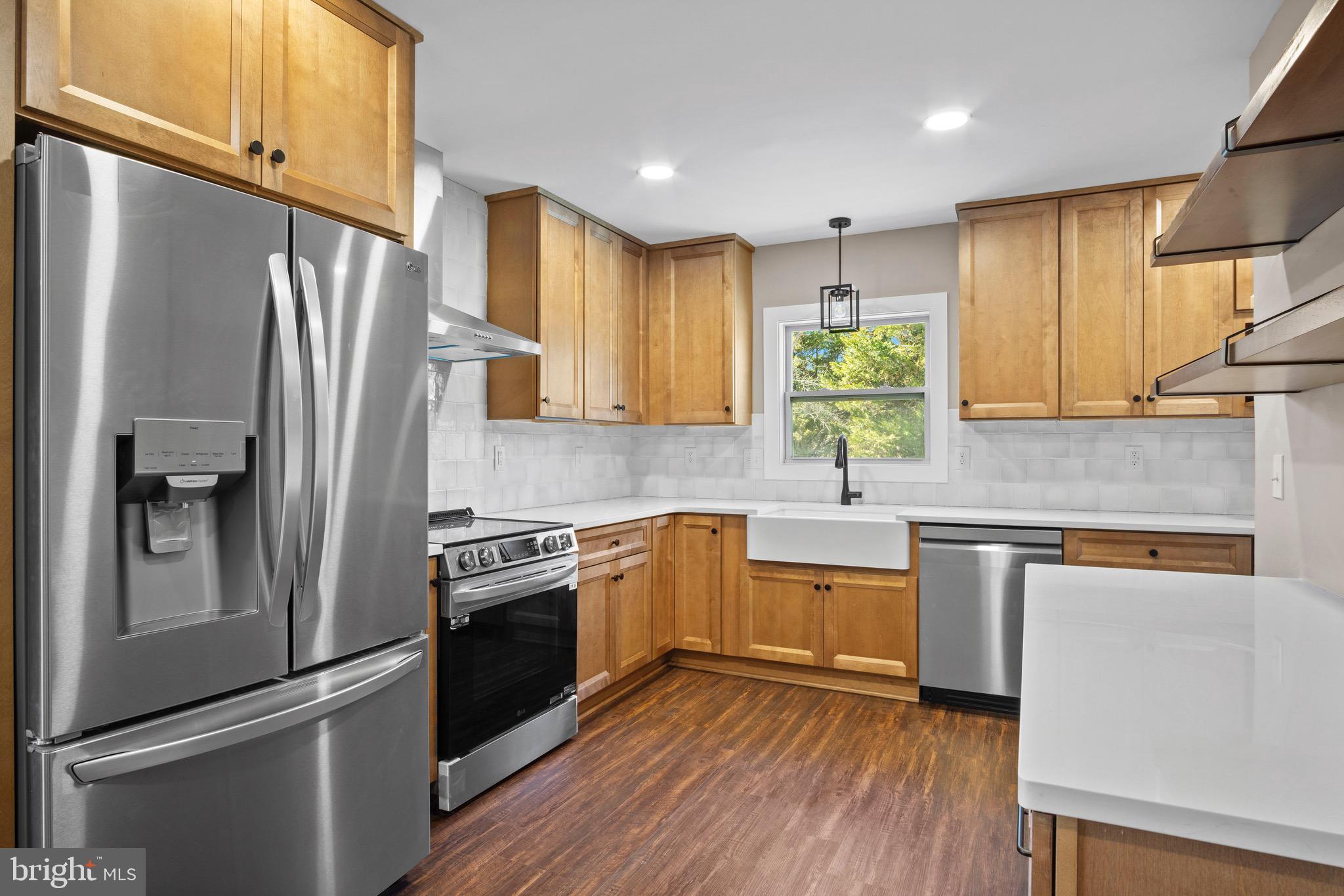 9729 TIMMONSTOWN ROAD