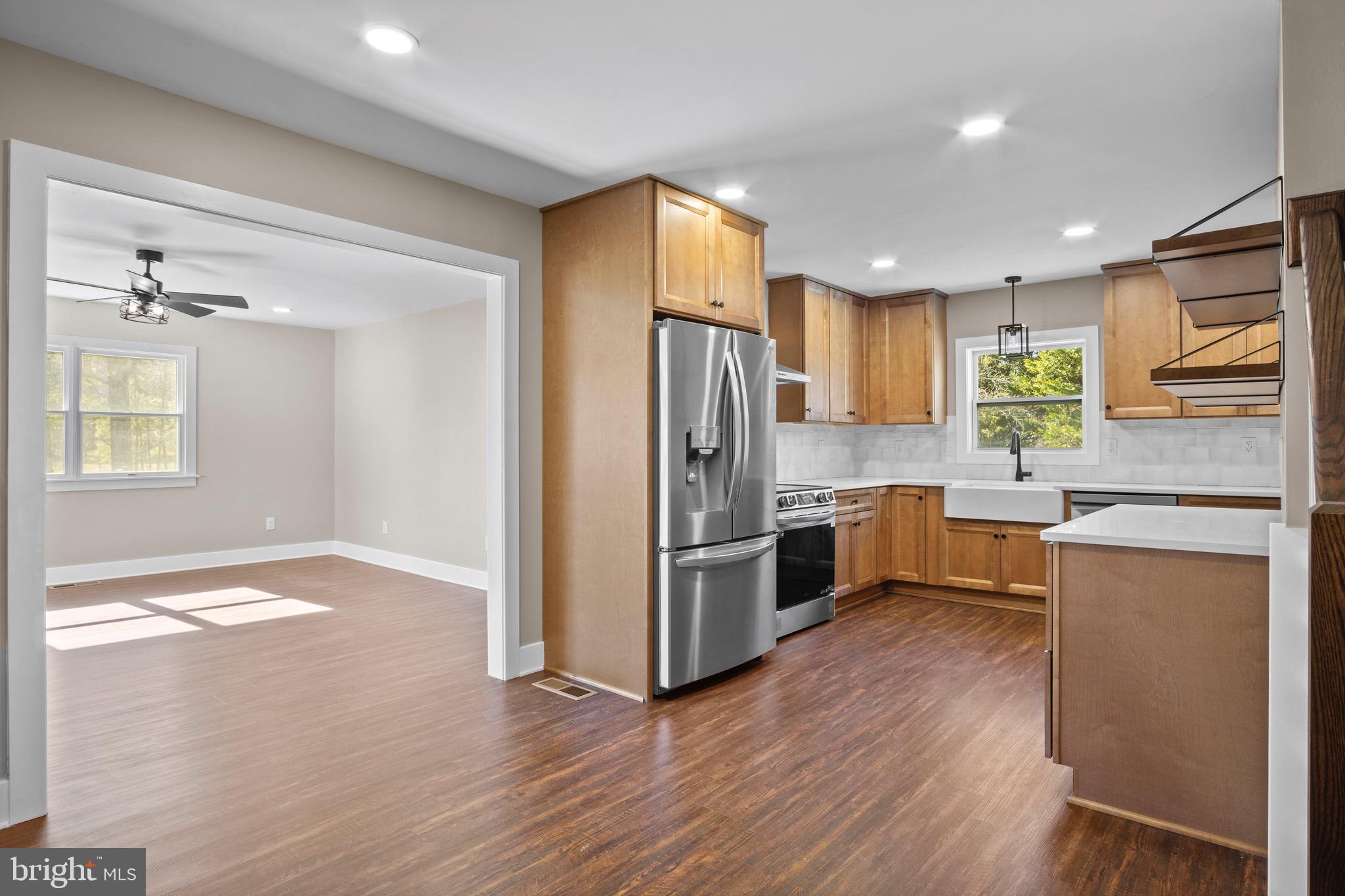 9729 TIMMONSTOWN ROAD