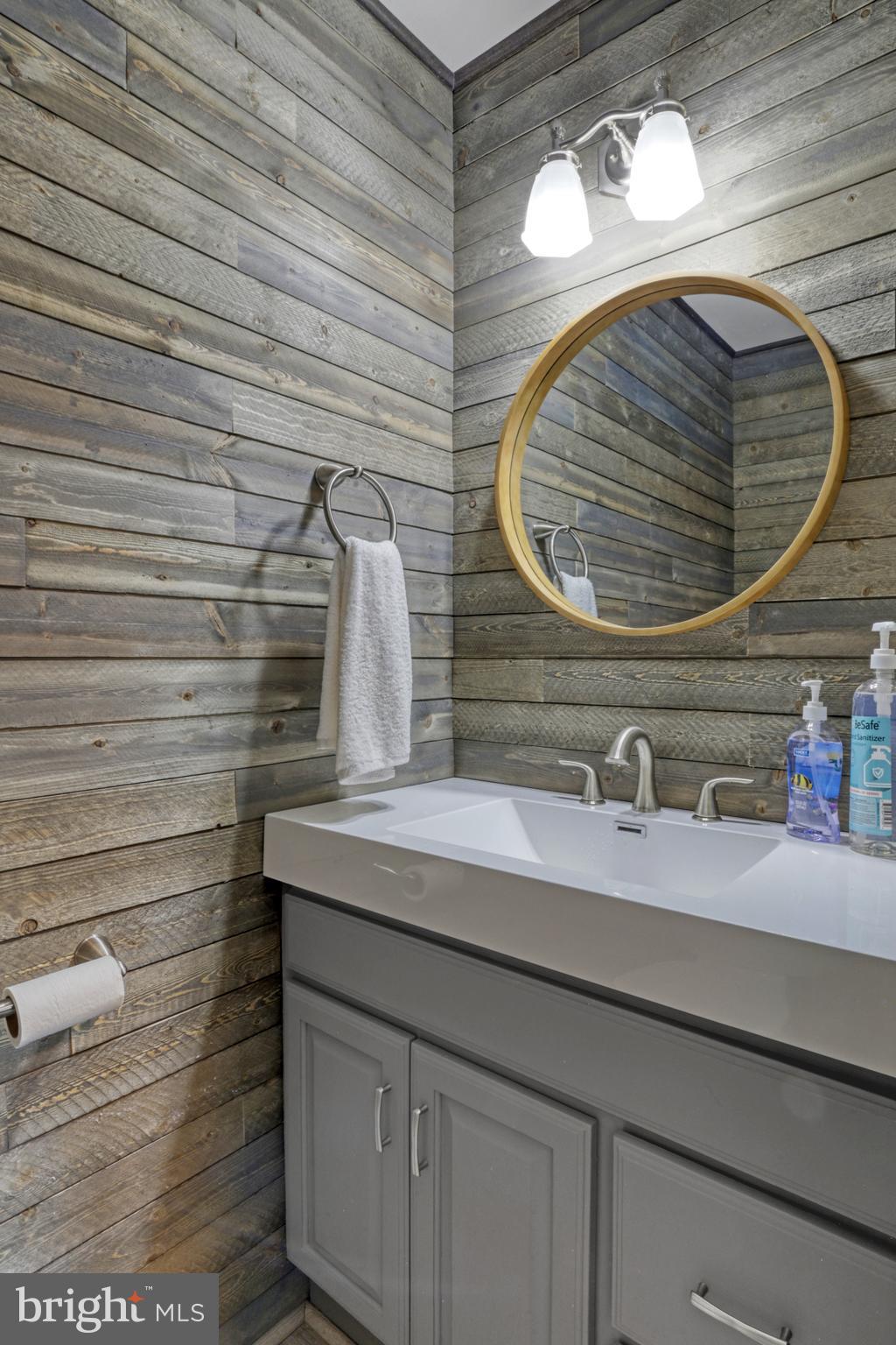 OAK TREE - Residential Lease