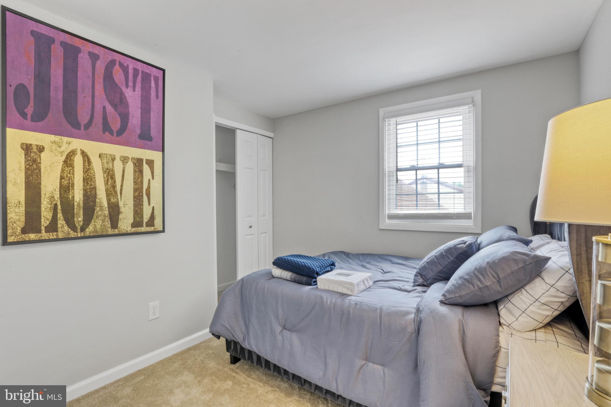 OAK TREE - Residential Lease