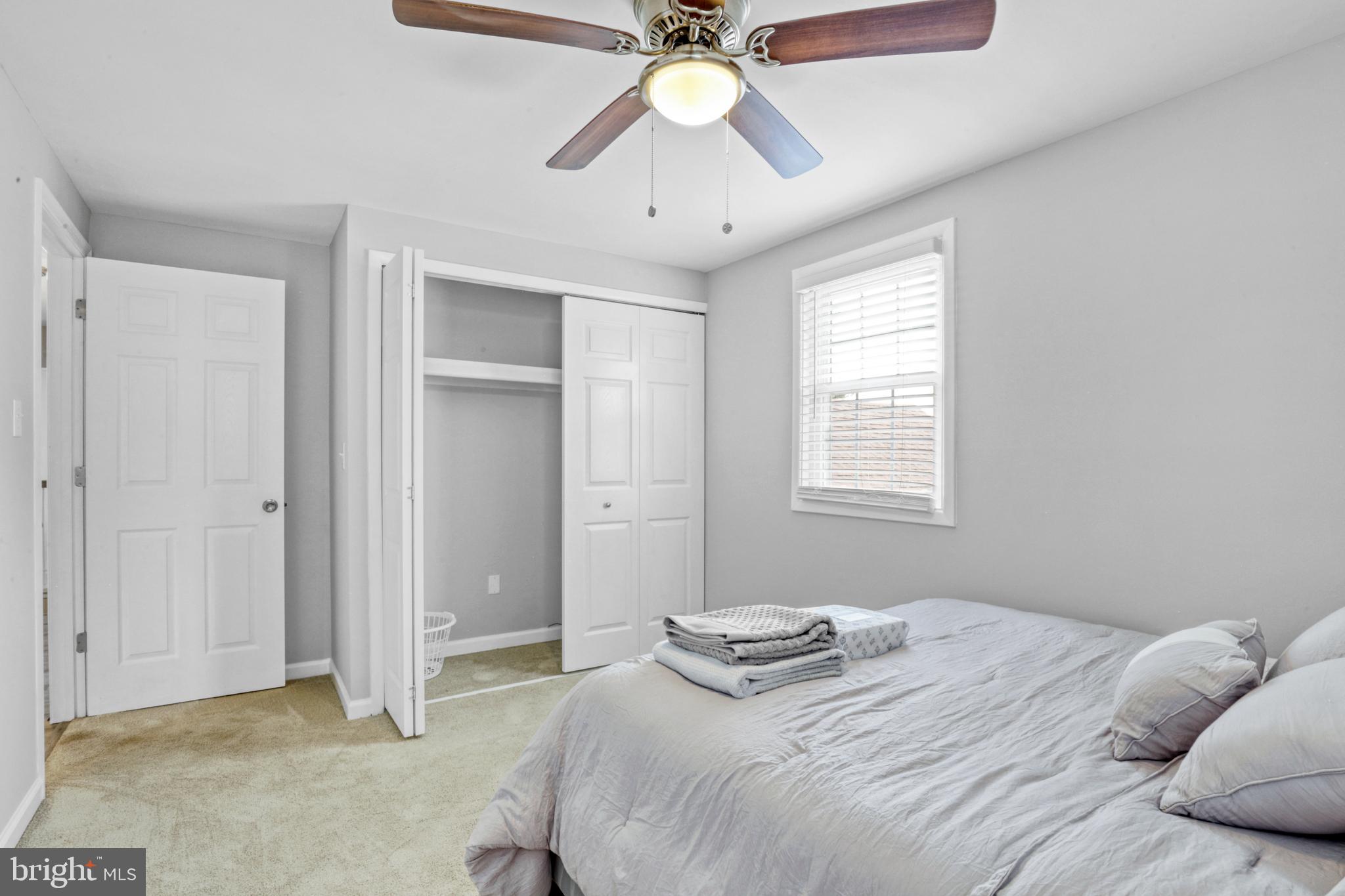 OAK TREE - Residential Lease