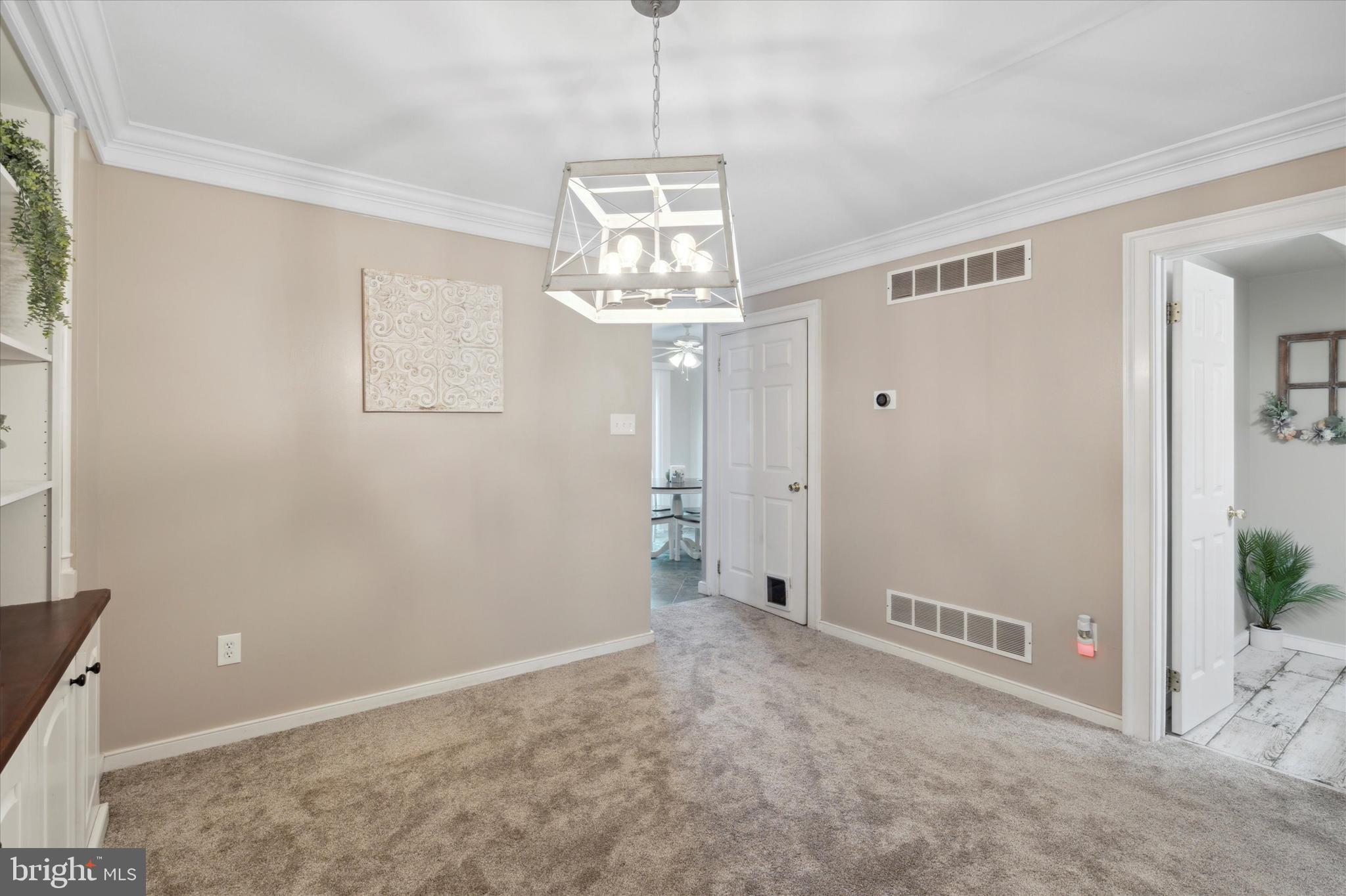 PERKIOMEN WOODS - Residential Lease