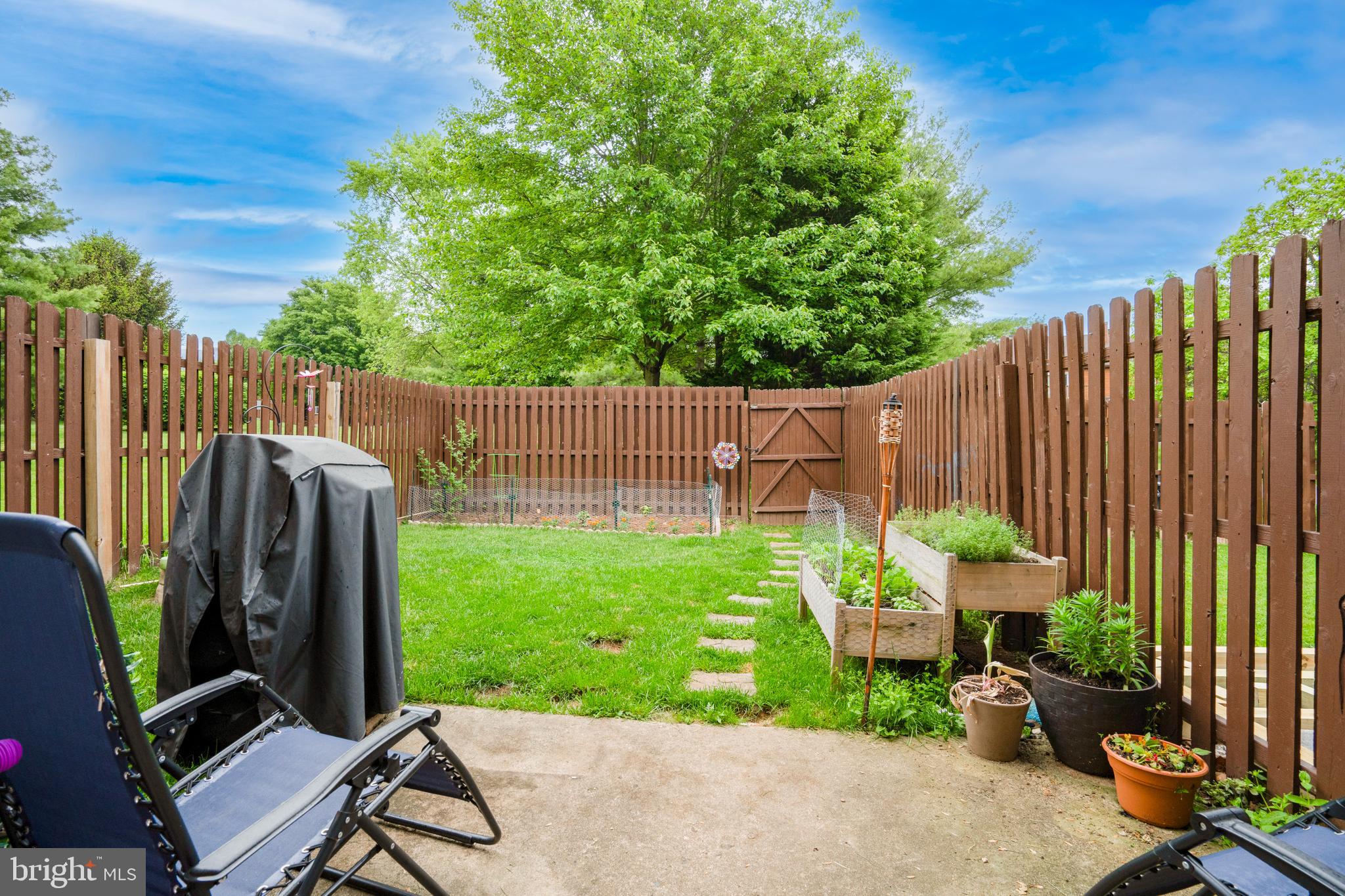 PERKIOMEN WOODS - Residential Lease