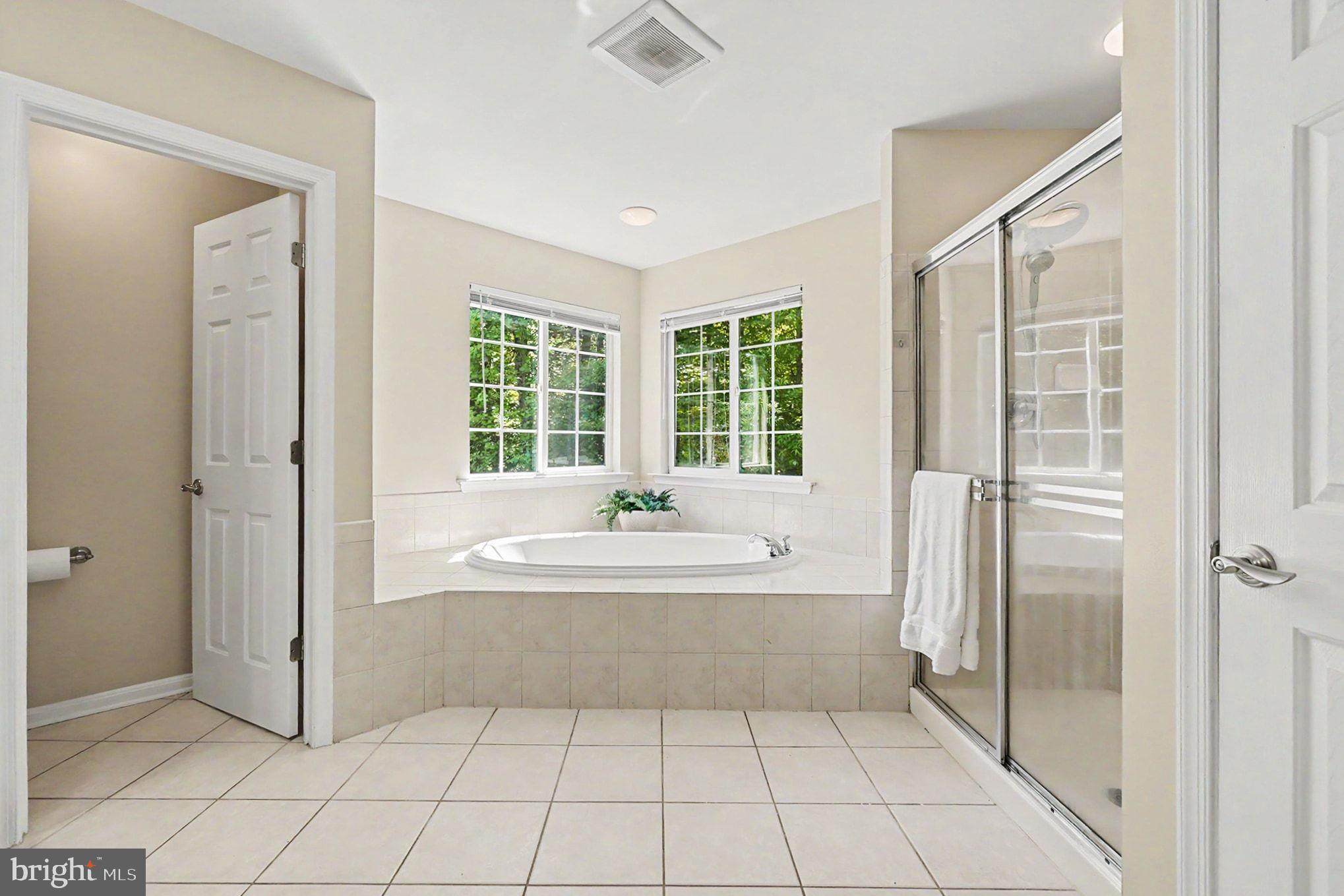 CHESAPEAKE CLUB- FAIRWAY VILLAGES - Residential