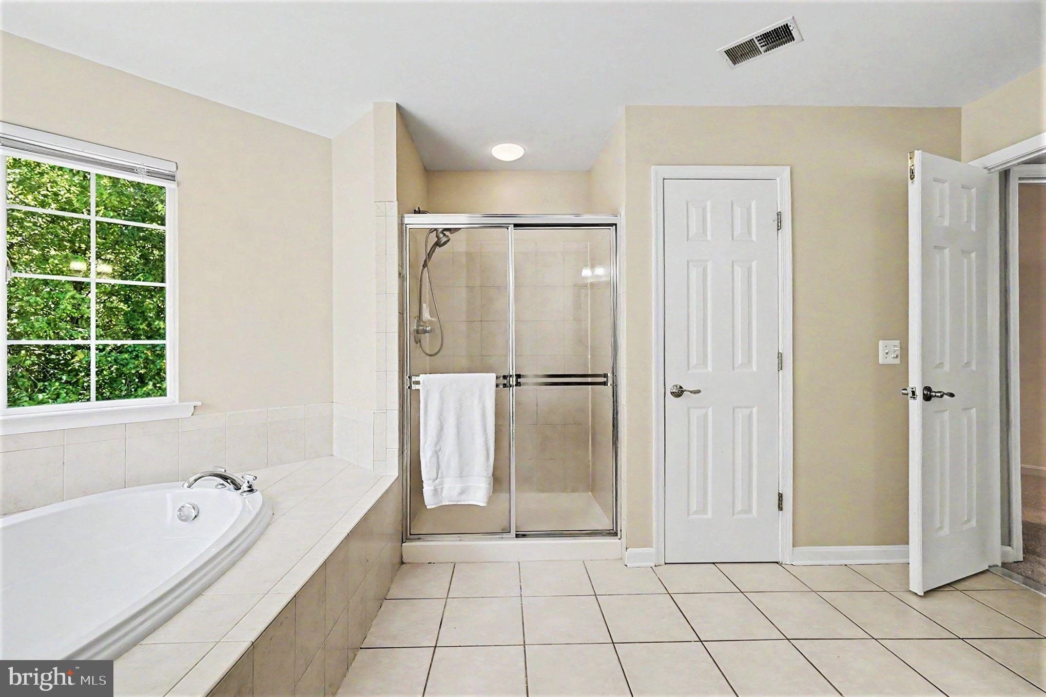 CHESAPEAKE CLUB- FAIRWAY VILLAGES - Residential