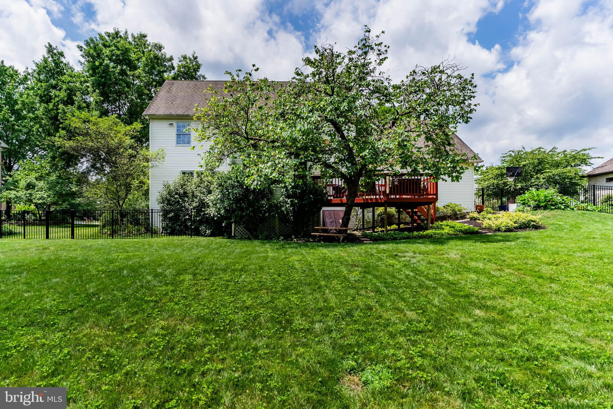 KINGSWOOD - Residential